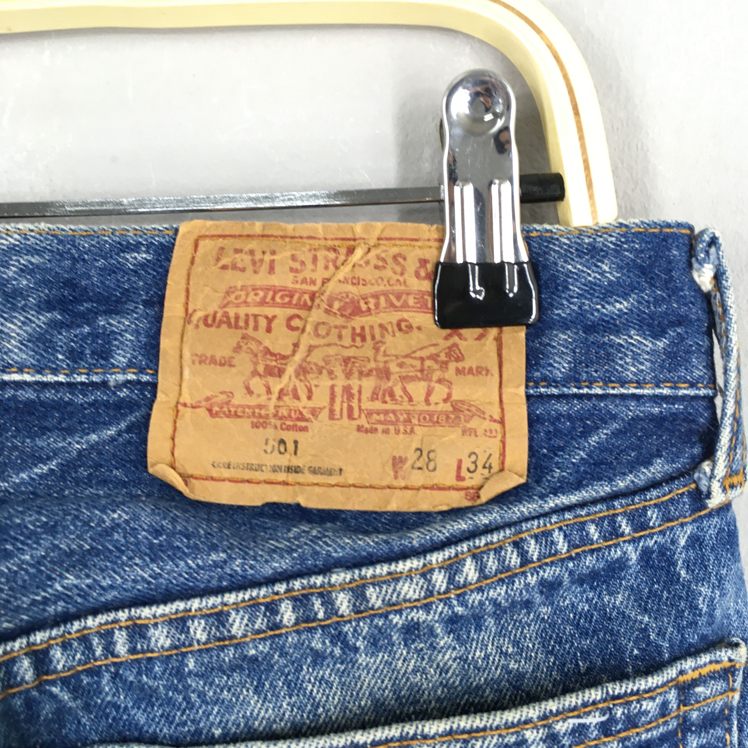 Levi's Size 26x30 Vintage 90s Levi's 501 Faded Blue Jeans S874 Size 26" / US 2 / IT 38 - 11 Thumbnail