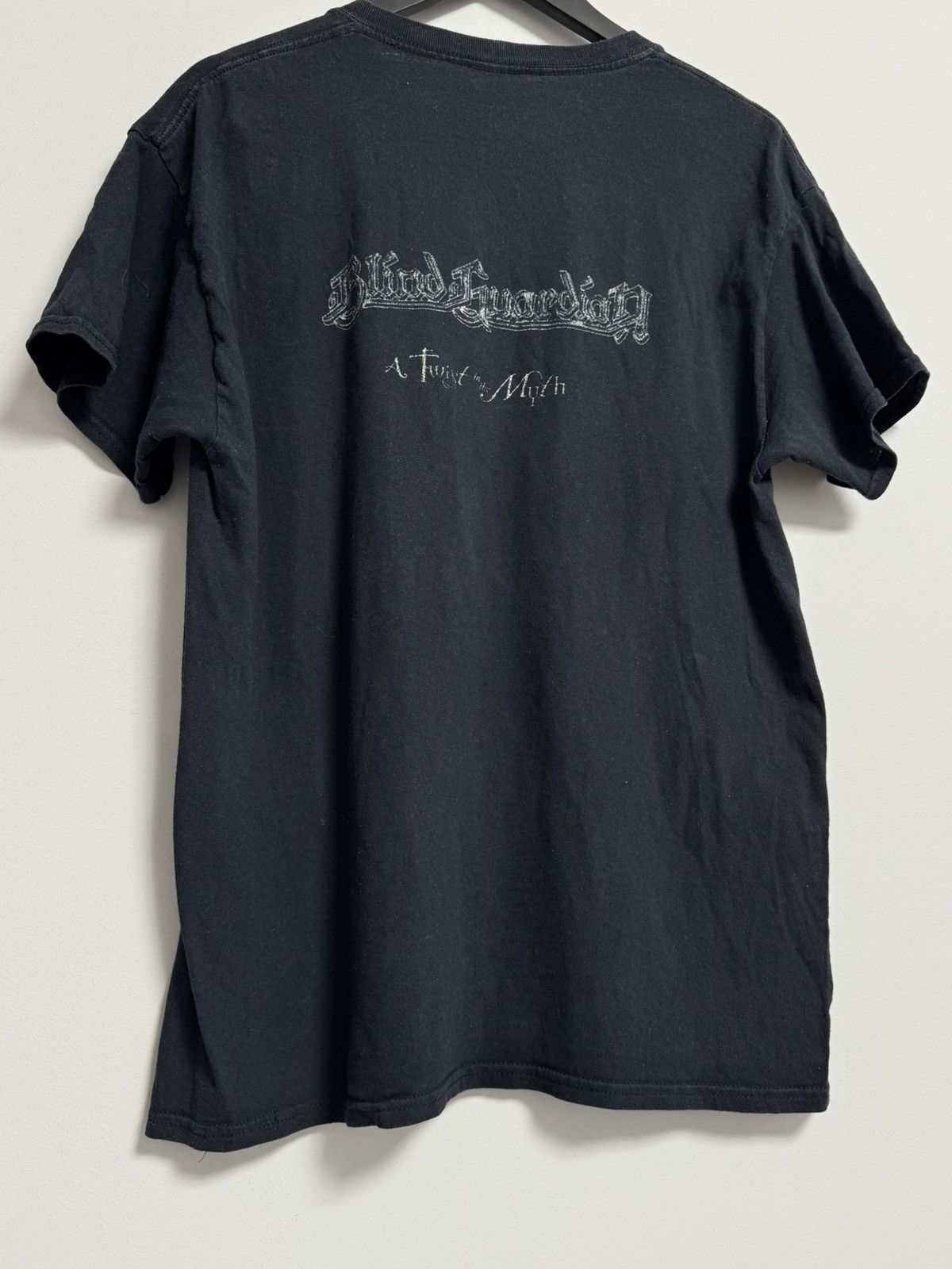 Gildan Vintage 2006 Blind Guardian Tour T-Shirt Size L Size US L / EU 52-54 / 3 - 10 Thumbnail