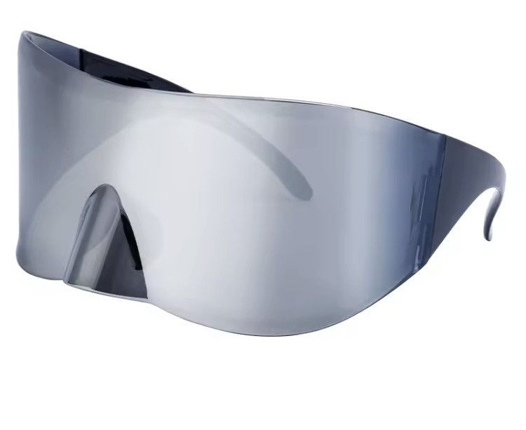 VIBE Oversized Punk Gothic Luxury Sunglasses Size ONE SIZE - 3 Thumbnail