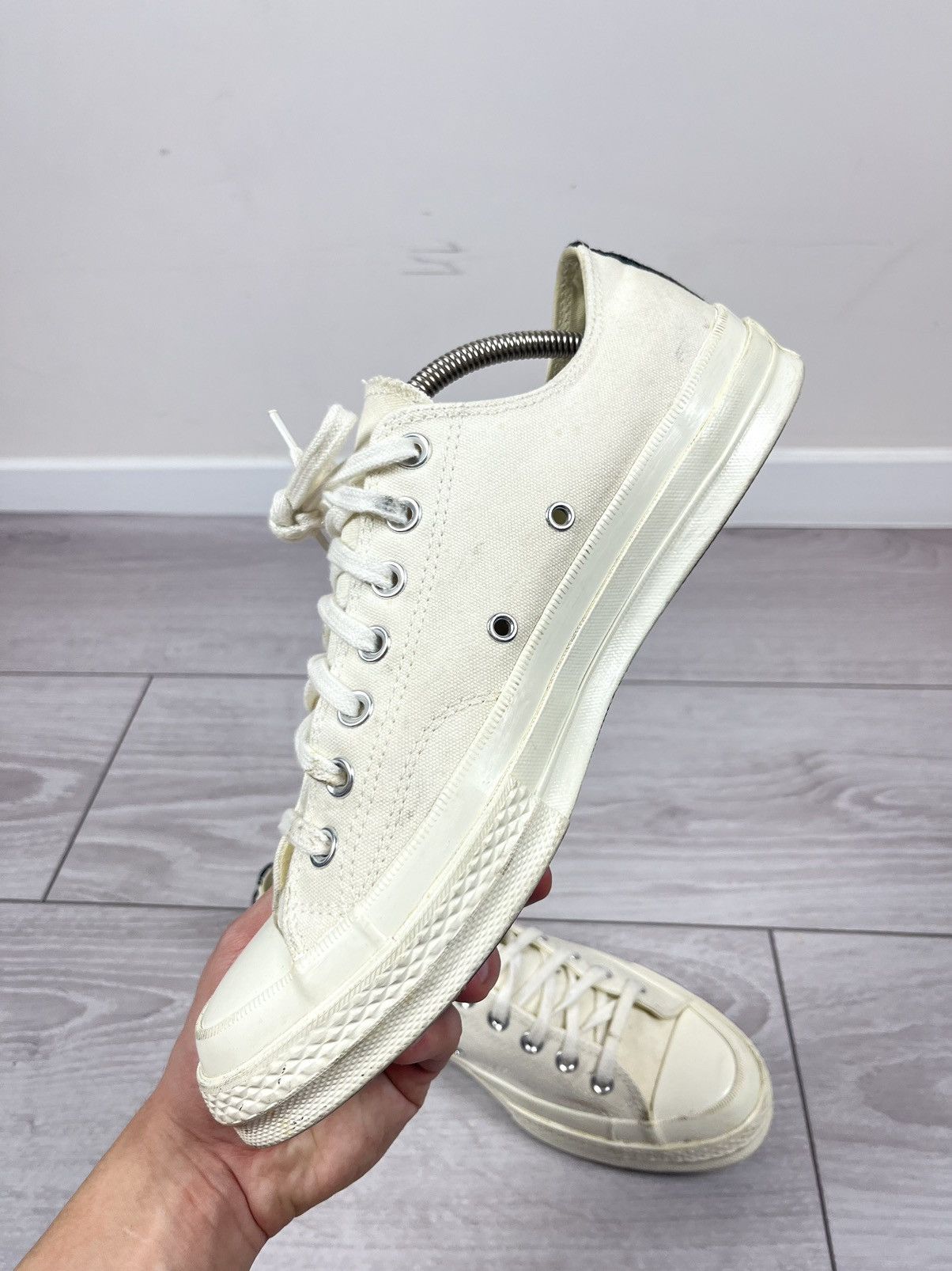 Converse Converse Play Comme Des Garcons White Heart Sneakers Shies Size US 9 / EU 42 - 9 Thumbnail