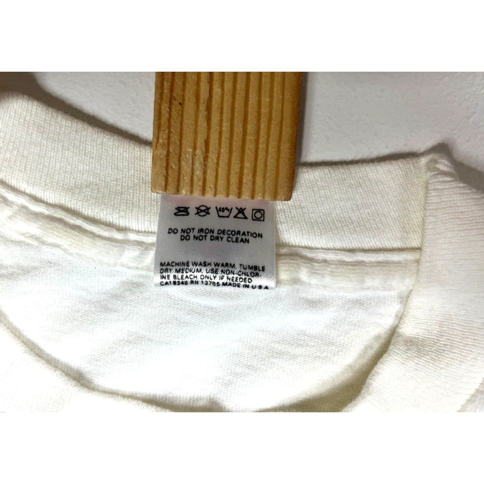 Fruit Of The Loom Vintage Dallas Texas Graphic T-Shirt Unisex Adults Size L White 1990s Fruit of the Loom Made in USA 90s Dallas Texas Shirt Size US L / EU 52-54 / 3 - 7 Thumbnail