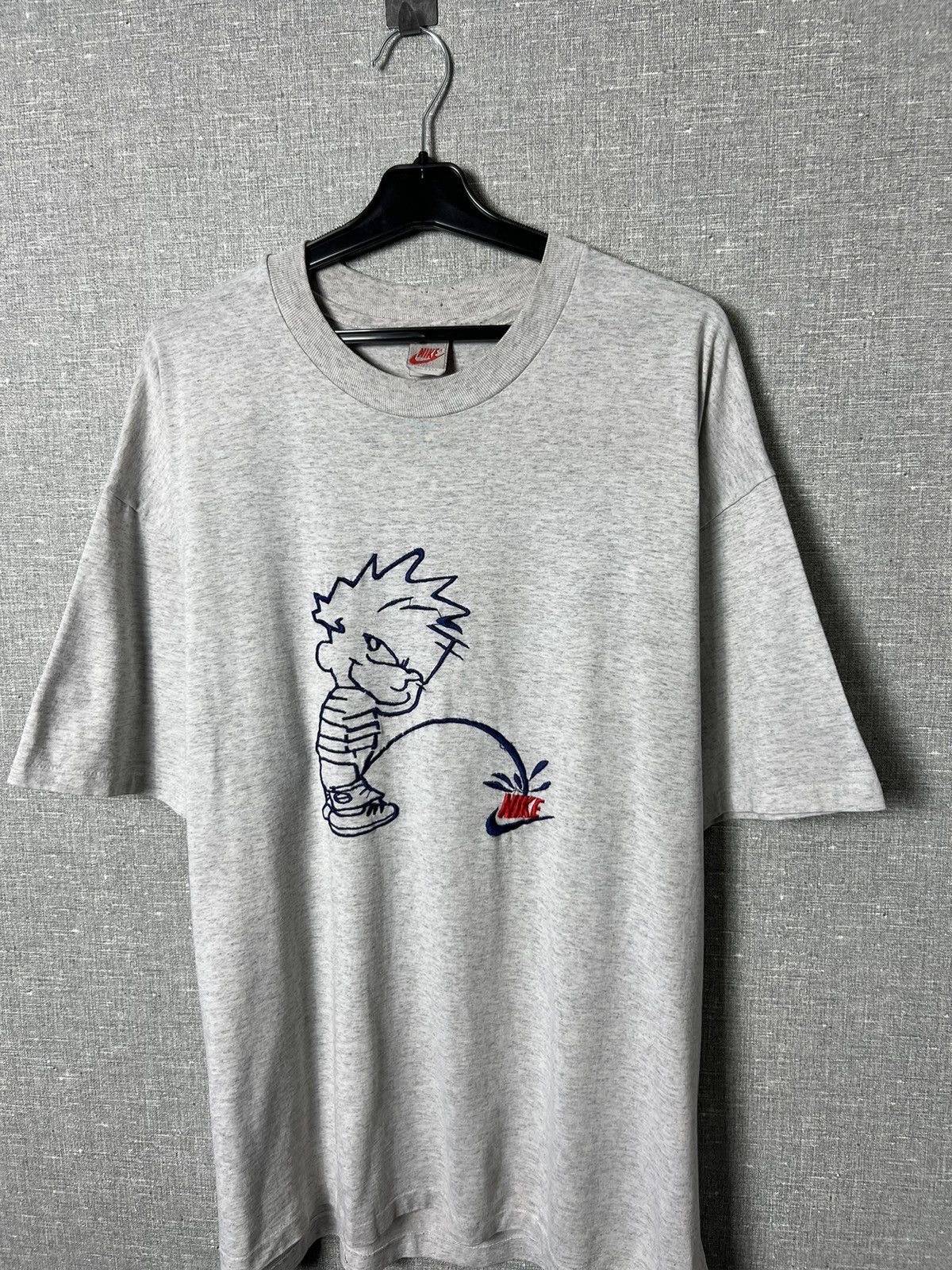 Nike Vintage 80s /90s Nike Calvin & Hobbes Piss Single Stitch Tee Size US XL / EU 56 / 4 - 2 Thumbnail