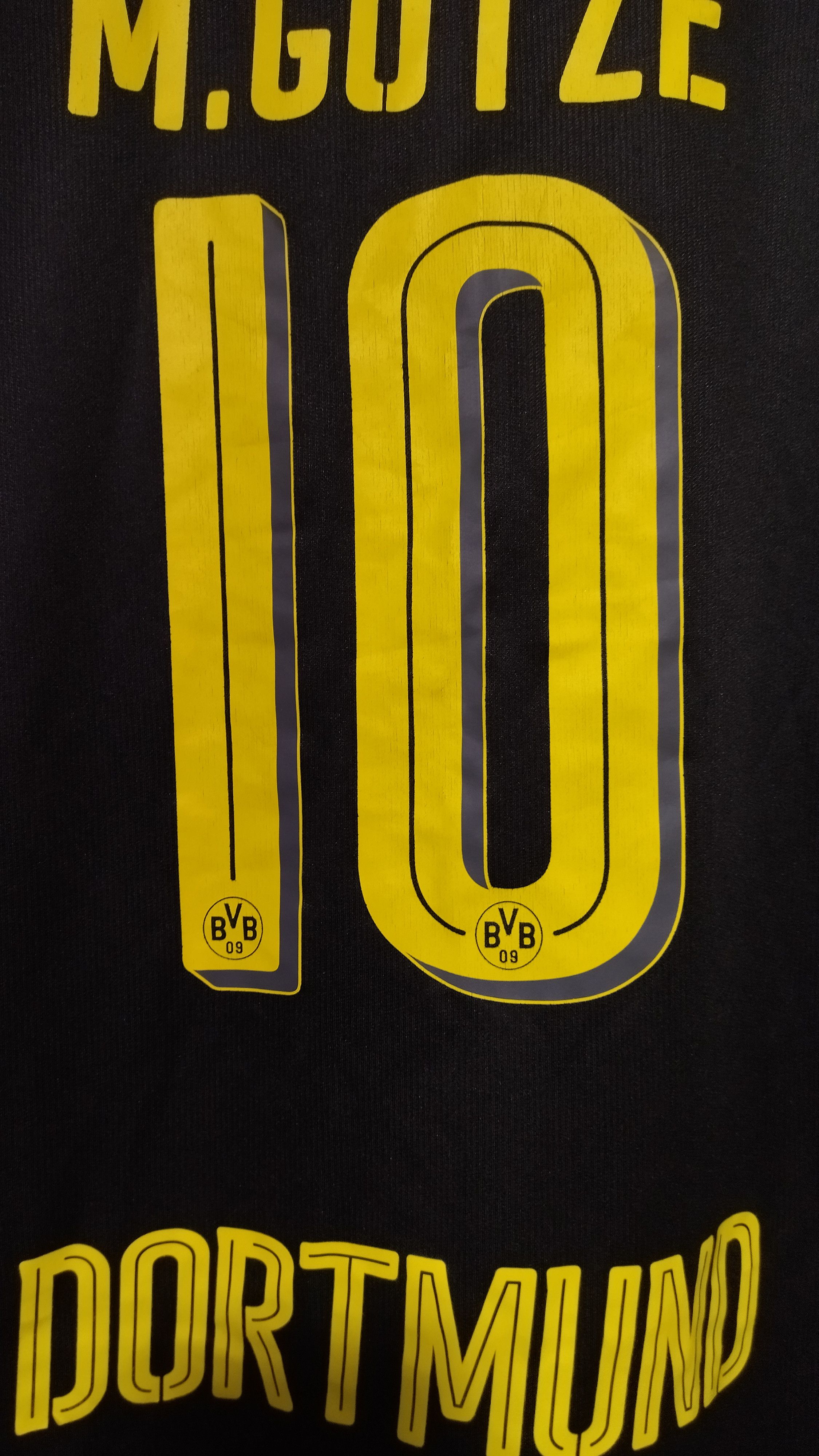 Puma Mario Gotze Borussia Dortmund Puma jersey Size US M / EU 48-50 / 2 - 5 Thumbnail