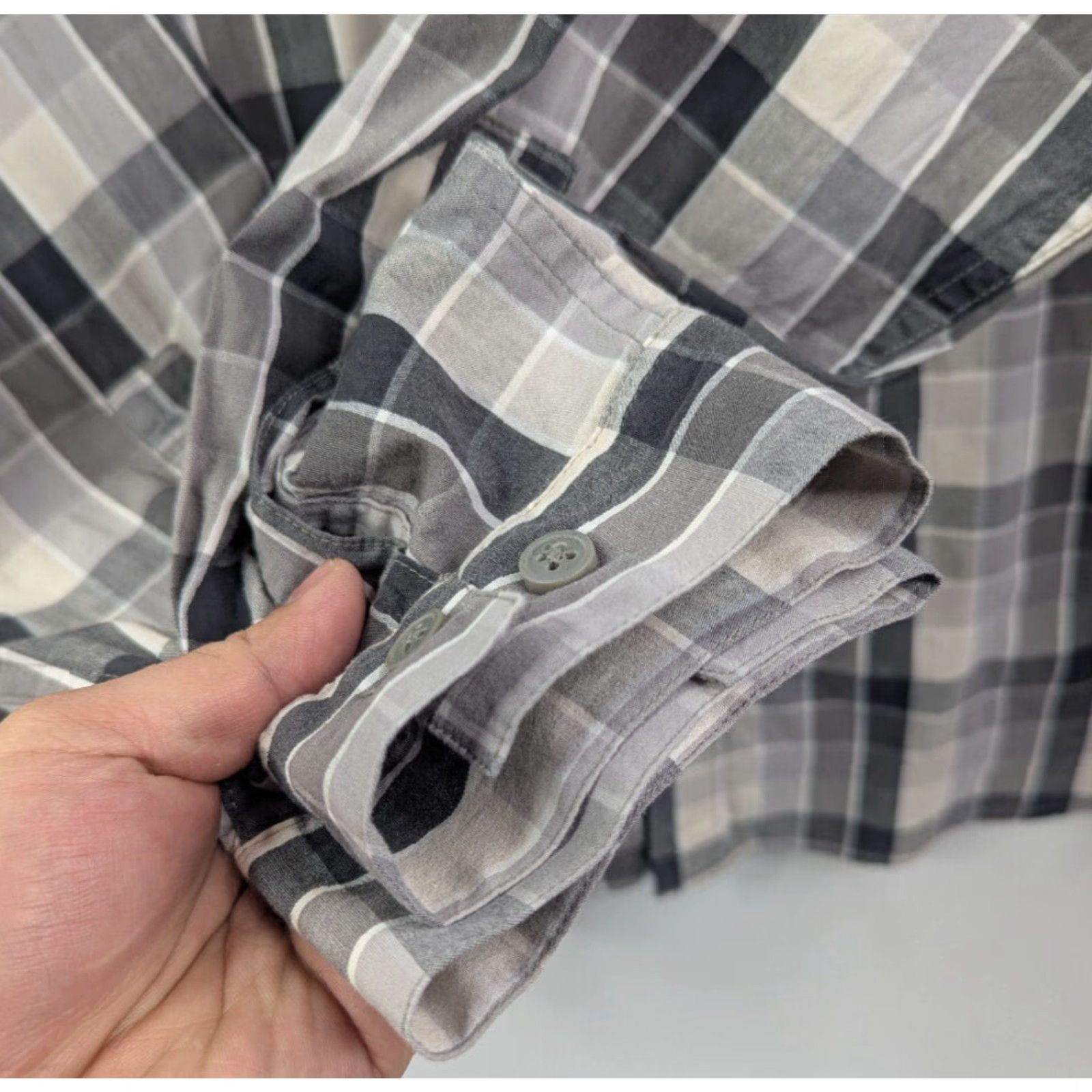 Vintage Columbia Shirt Men's XL Grey Plaid Hardy Ridge Button Up Long Sleeve Stretch Size US XL / EU 56 / 4 - 3 Thumbnail