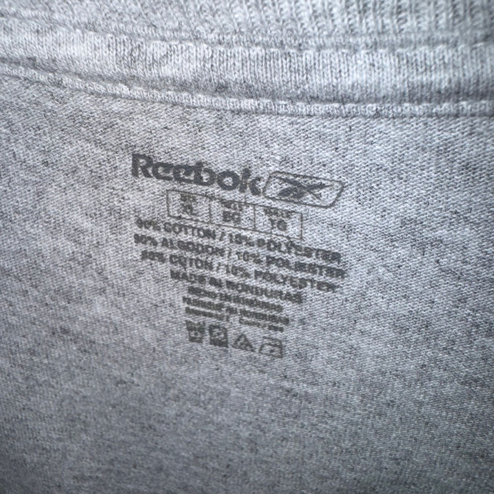 Reebok Vintage Y2K Brett Favre # 4 conquers all 32 teams t-shirt Size US XL / EU 56 / 4 - 3 Thumbnail