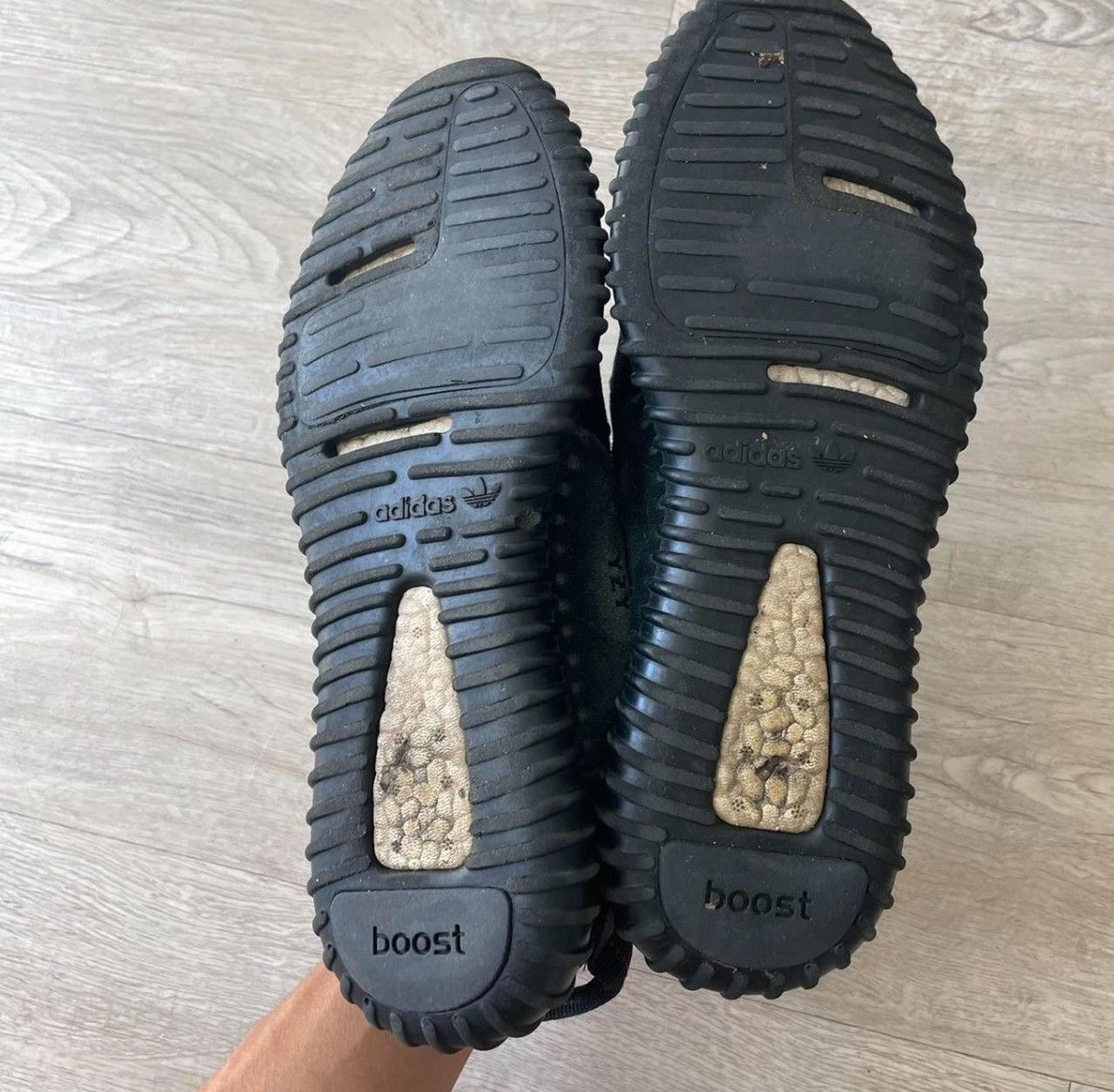 Yeezy Yeezy boost 350 black pirate Size US 8.5 / EU 41-42 - 3 Thumbnail