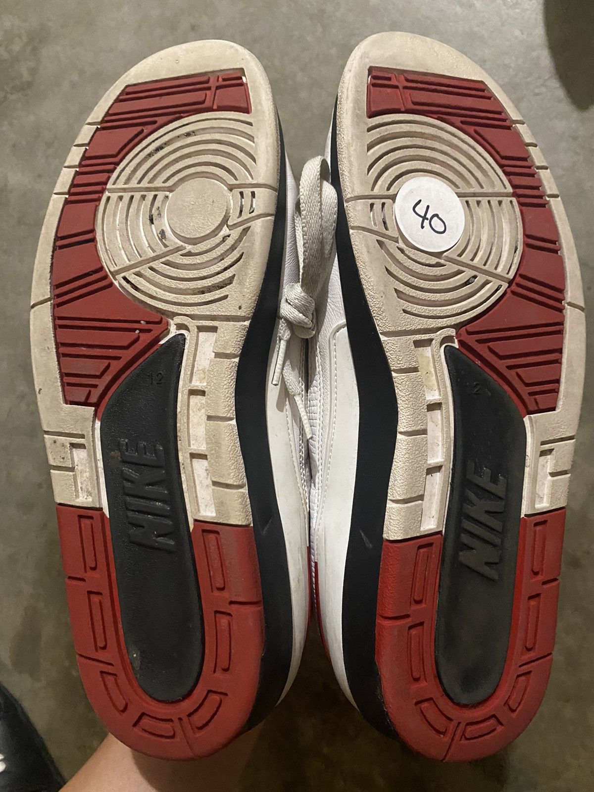 Jordan Brand Jordan 2 Chicago (2016) Size US 12 / EU 45 - 5 Thumbnail