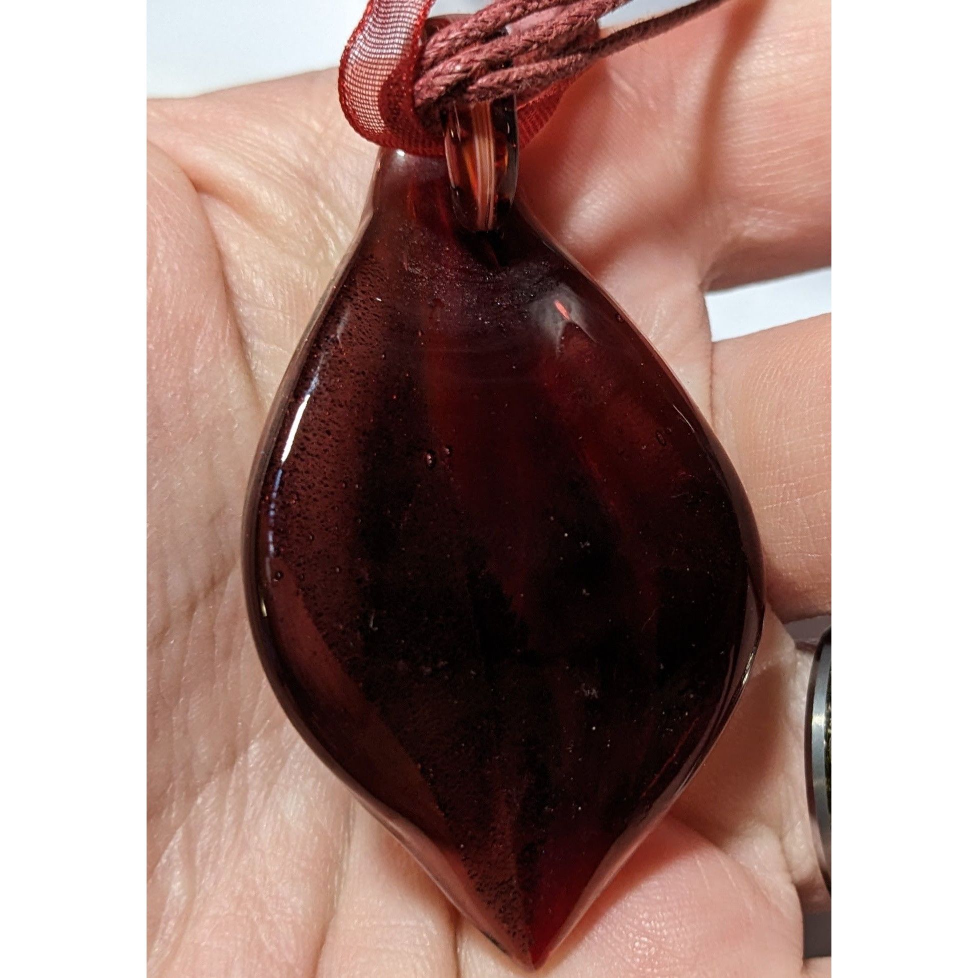 Other Red And Black Glass Leaf Pendant Necklace Size ONE SIZE - 11 Thumbnail