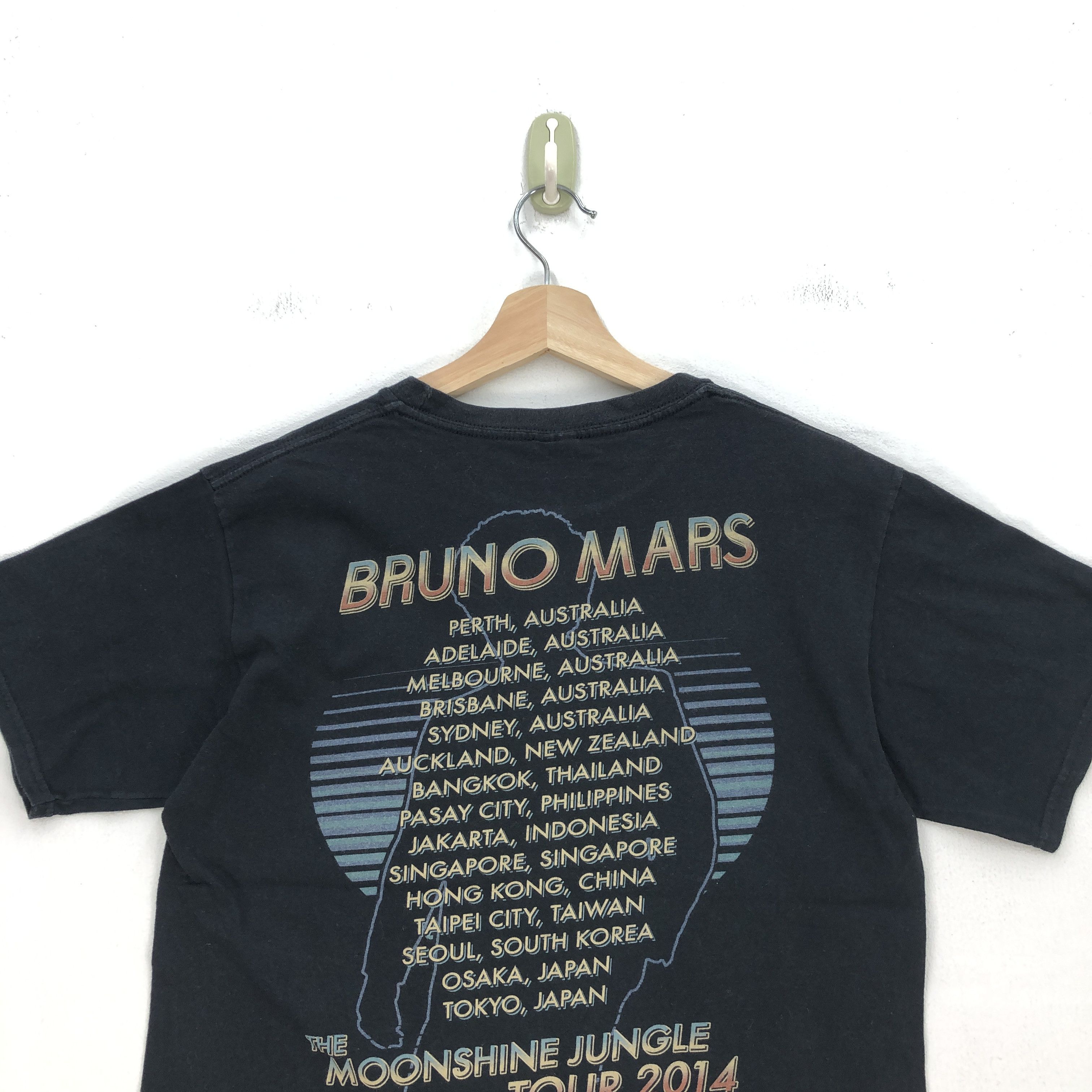 Band Tees Vintage Y2K Bruno Mars T Shirt Bruno Mars Tour 2014 Tees Size US S / EU 44-46 / 1 - 4 Thumbnail