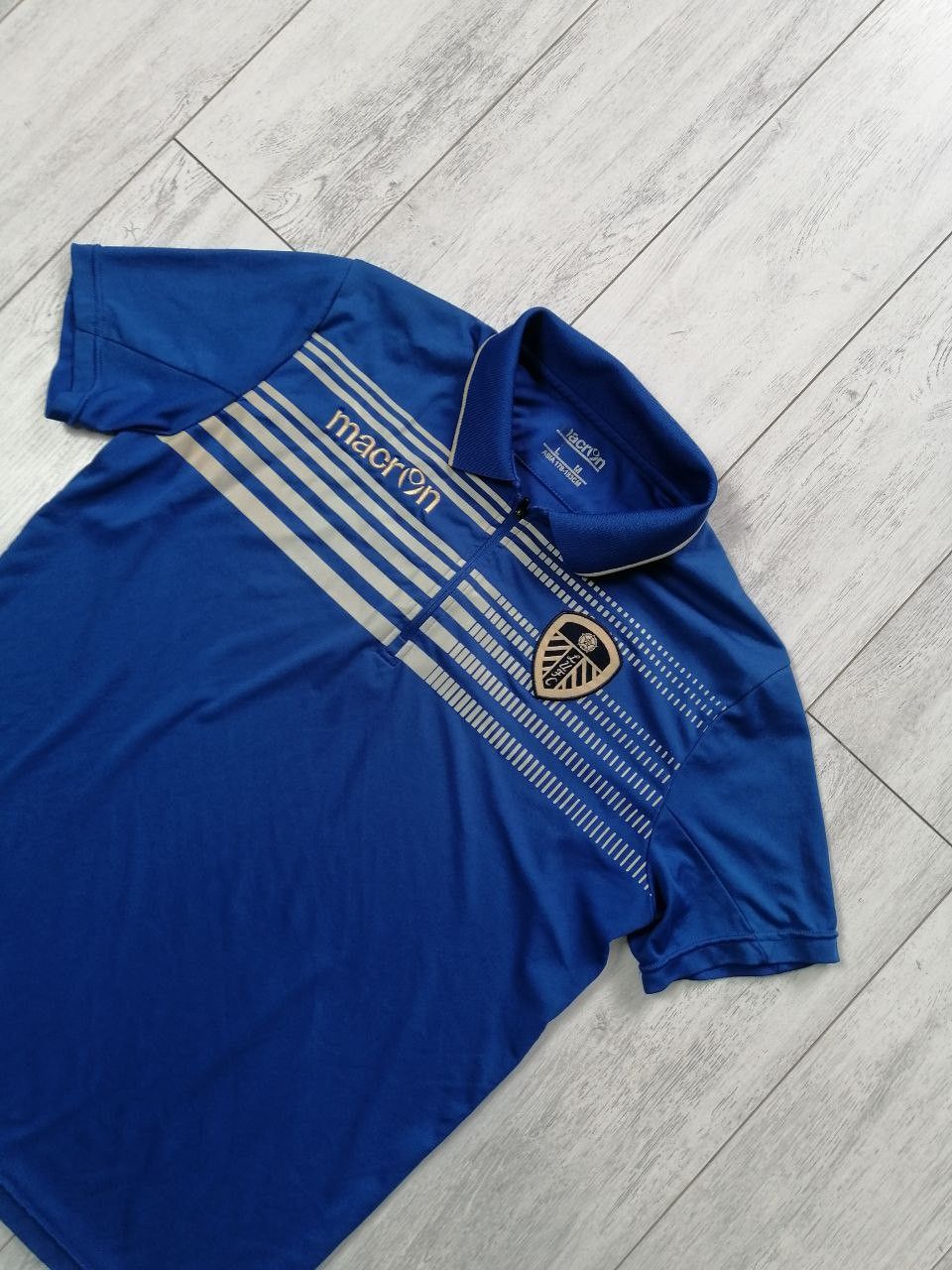 Macron LEEDS UNITED 2014/2015 TRAINING T-SHIRT Size US M / EU 48-50 / 2 - 3 Thumbnail