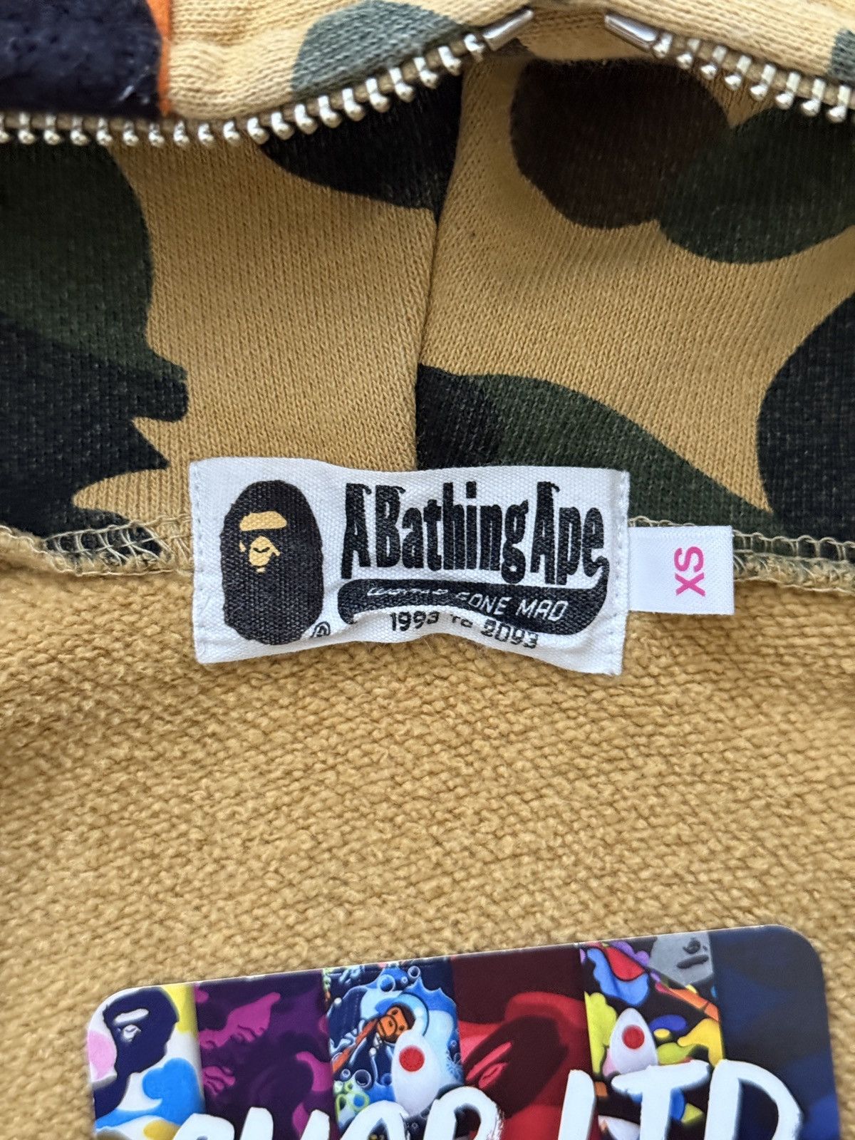 Bape A Bathing Ape Yellow Camo Tiger Hoodie Size XS / US 0-2 / IT 36-38 - 7 Thumbnail