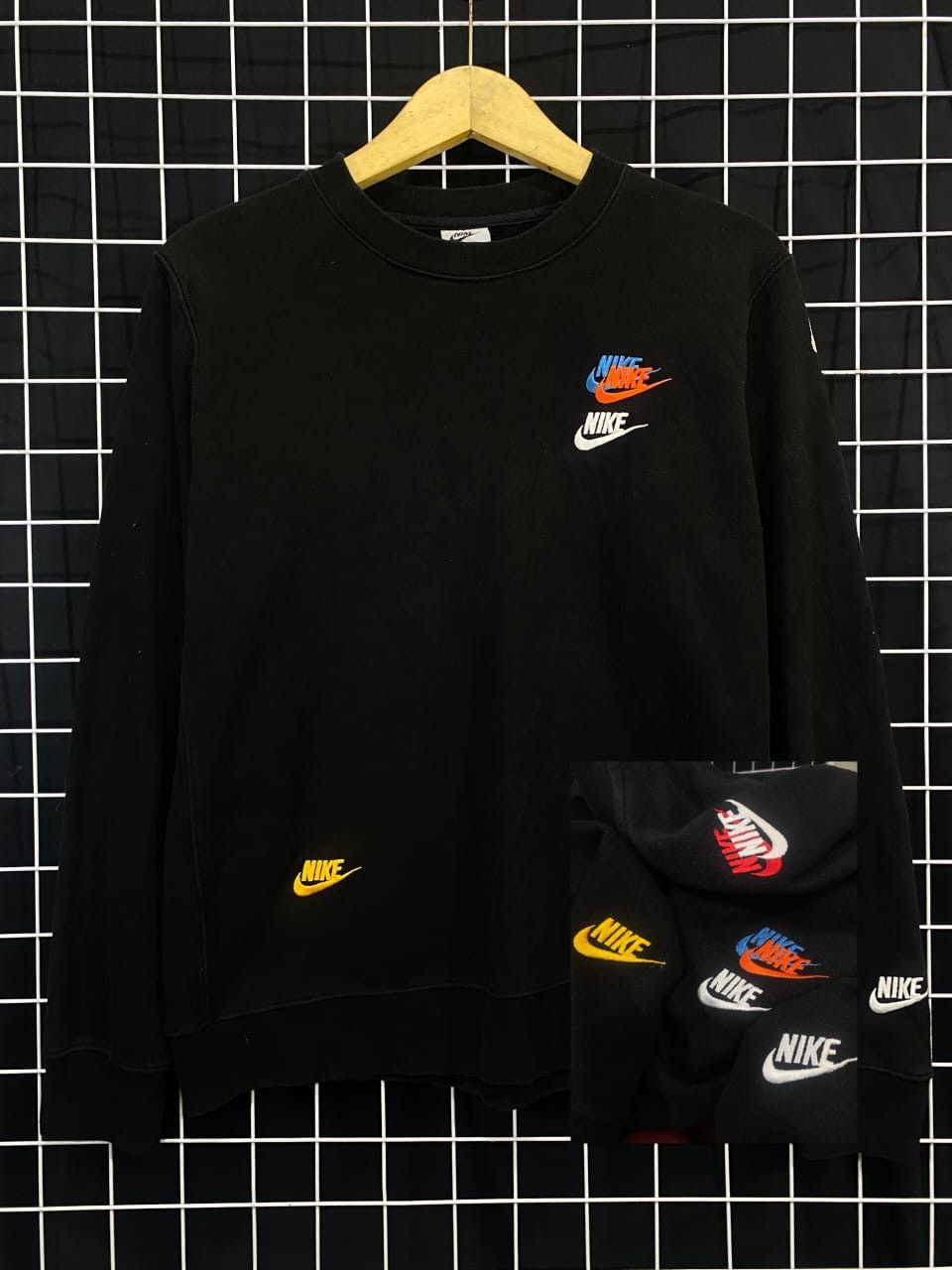 NIKE SEVEN 7 SWOOSH SWEATSHIRT CREWNECK