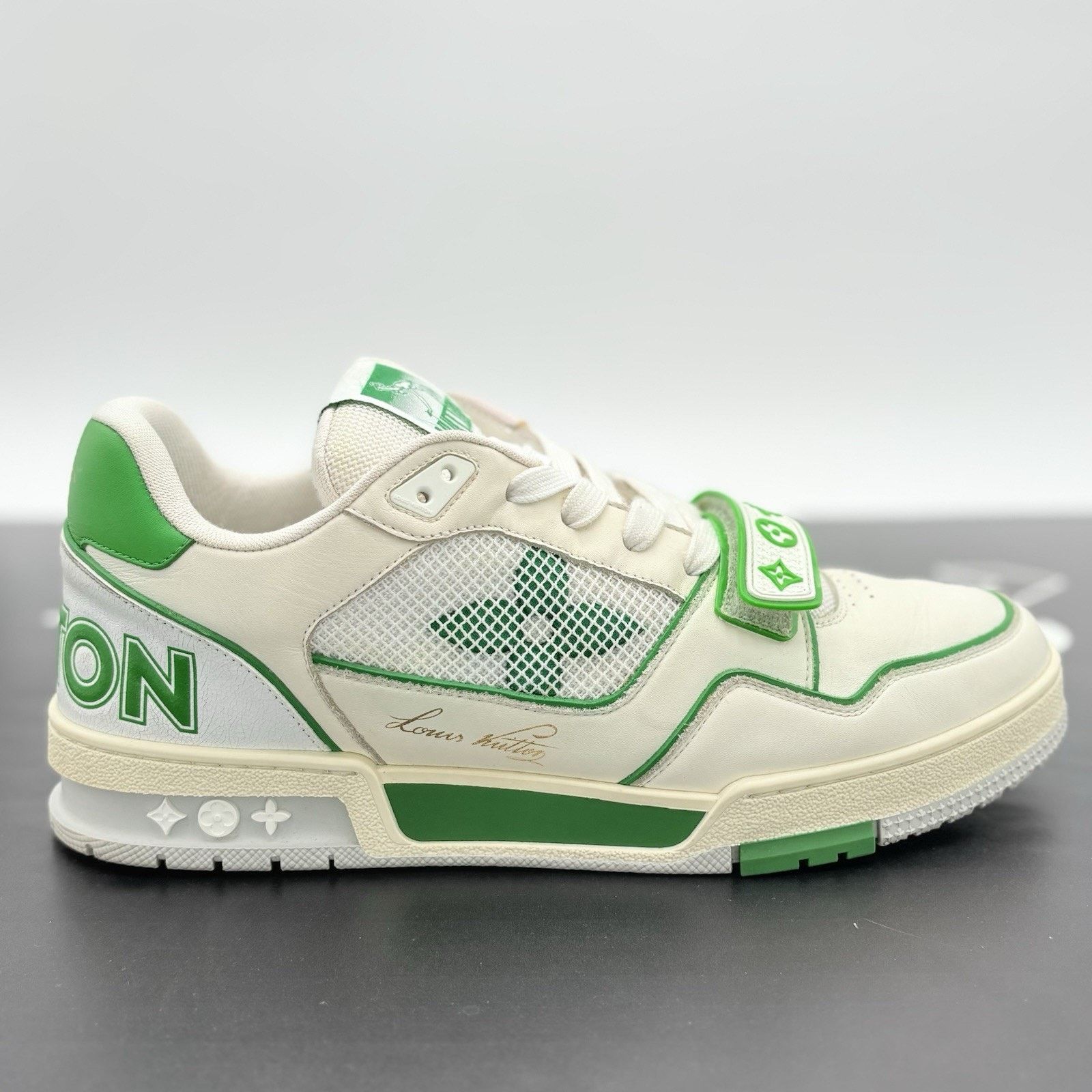 Louis Vuitton 11-11.5 Louis Vuitton Strap Trainer ' Green ' | SUPER CLEAN! Size US 11 / EU 44 - 3 Thumbnail