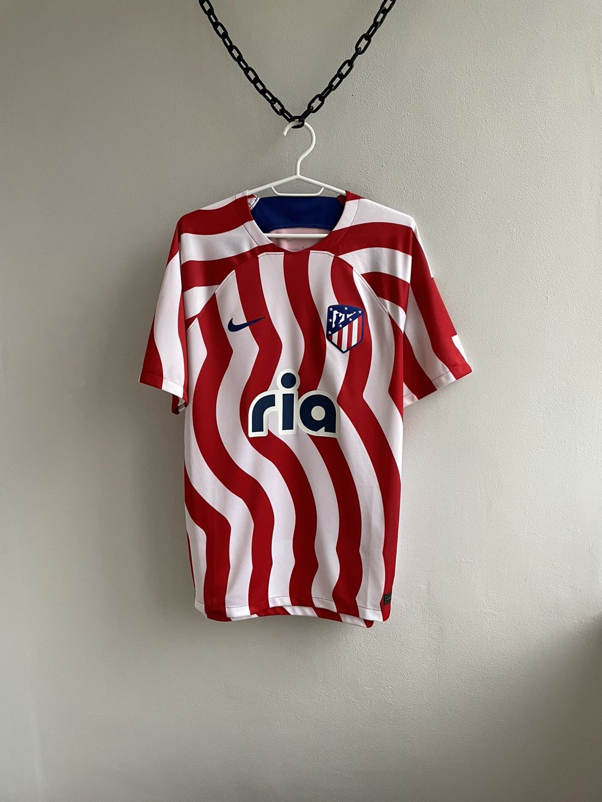 Nike Atletico Madrid 2023 2024 Home Shirt Football Soccer Jersey Size US M / EU 48-50 / 2 - 1 Thumbnail