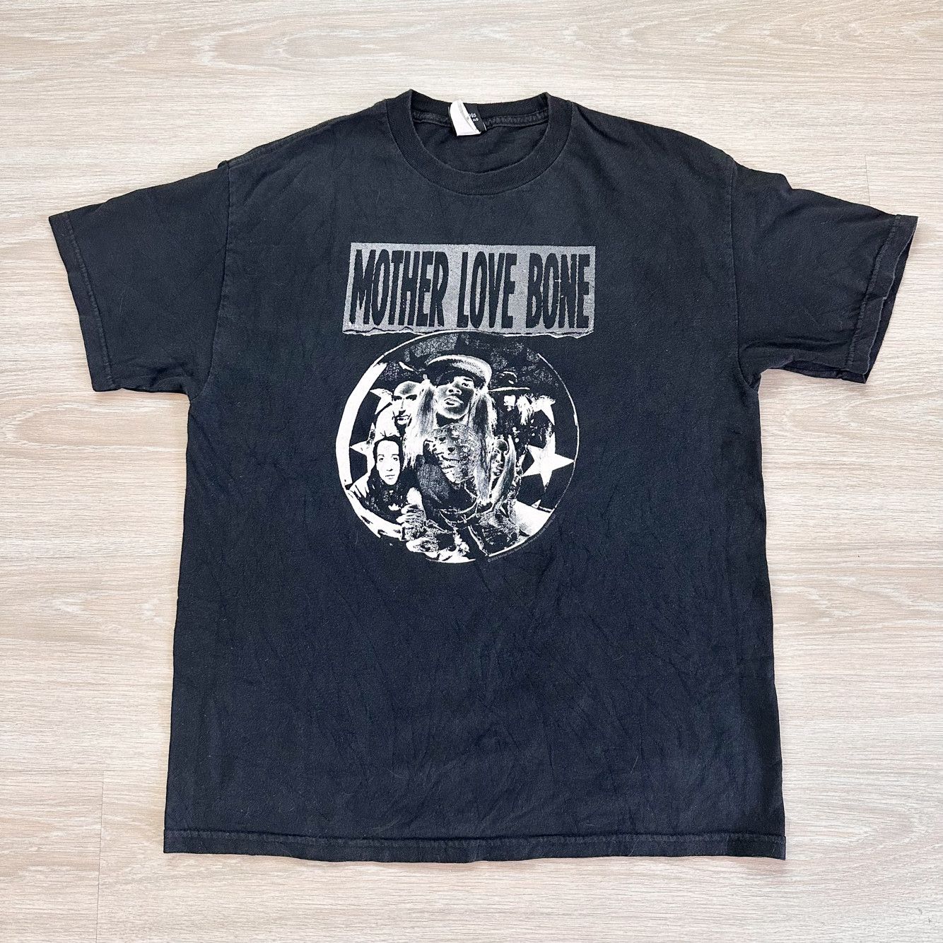 Vintage Vintage 2005 Mother Love Bone size L Size US L / EU 52-54 / 3 - 1 Thumbnail