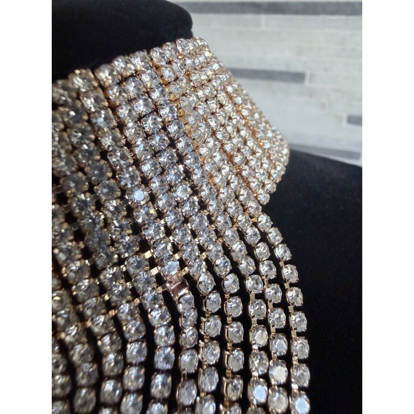 Other Rhinestone Fringe Choker Necklace Gold 2 jewels missing Size ONE SIZE - 3 Thumbnail