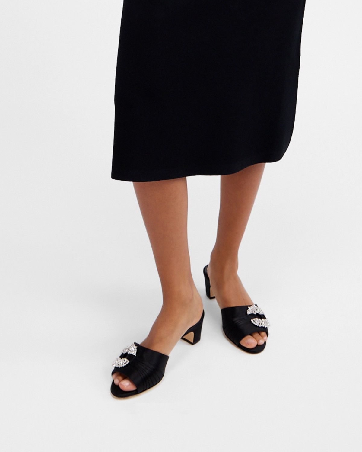 Manolo Blahnik Manolo Blahnik Prinap Satin Crystal Buckle Mules size 36 Size US 6 / IT 36 - 2 Thumbnail