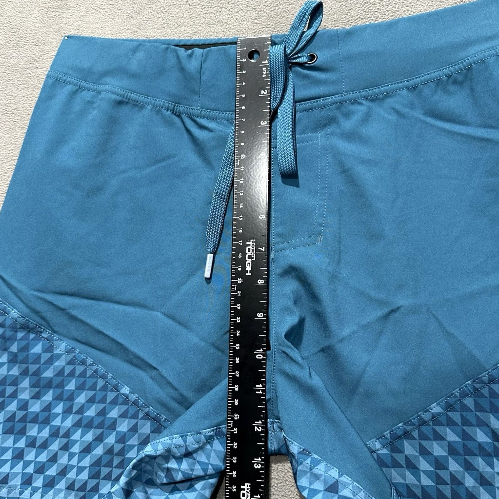Vintage HYLETE Shorts Mens M Teal Geometric Quad Cut Performance Stretch EUC Size US 32 / EU 48 - 6 Thumbnail