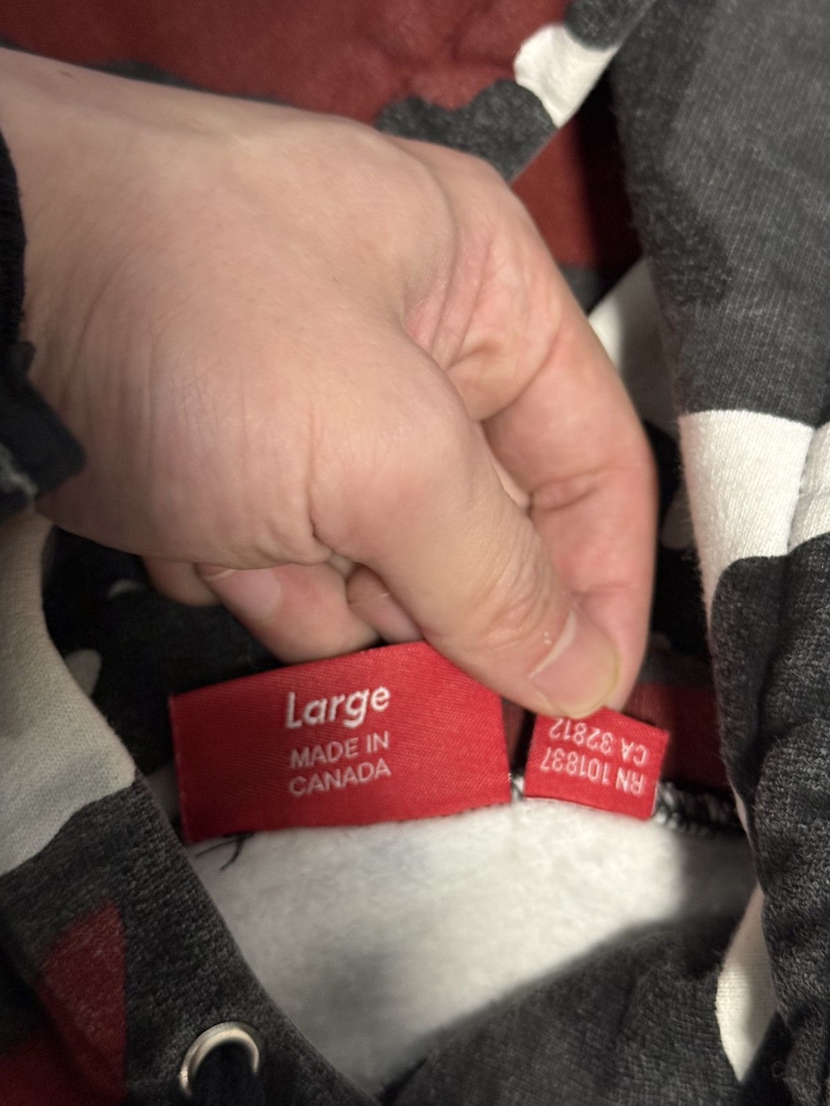 Supreme Supreme fw13 red camo box logo hooded sweatshirt hoodie Size US L / EU 52-54 / 3 - 4 Thumbnail