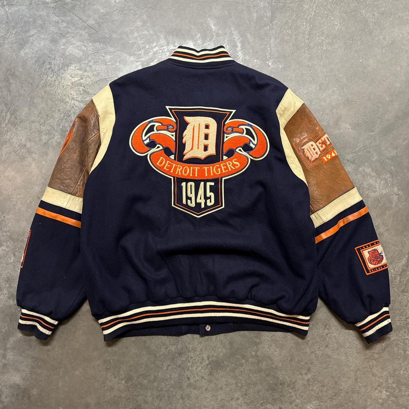 JH Design × Vintage Vintage JH Design Detroit Tigers MLB Wool Leather Jacket Size US XXL / EU 58 / 5 - 1 Thumbnail