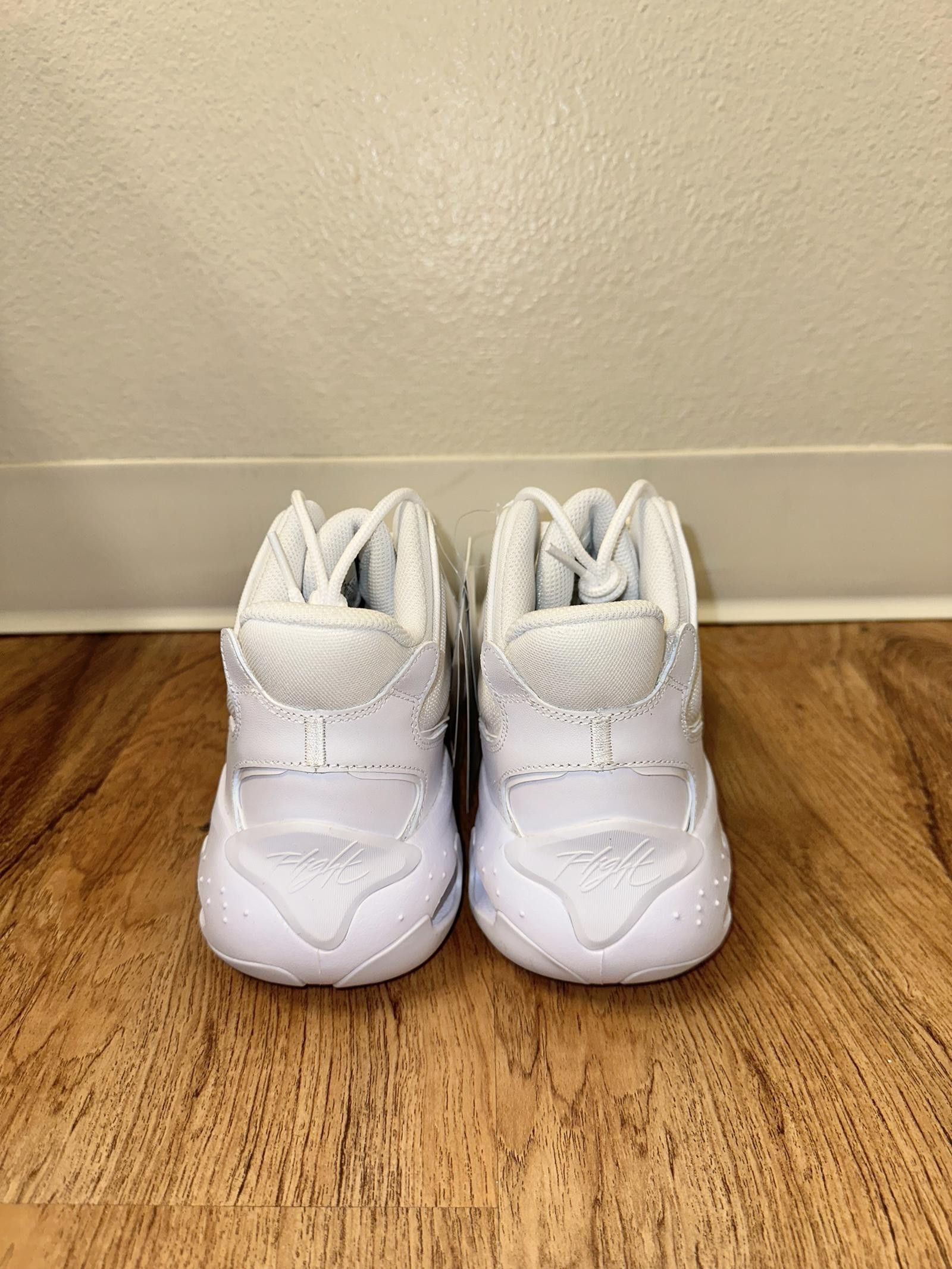 Nike Jordan Max 4 Aura Shoes Pure Platinum Sample