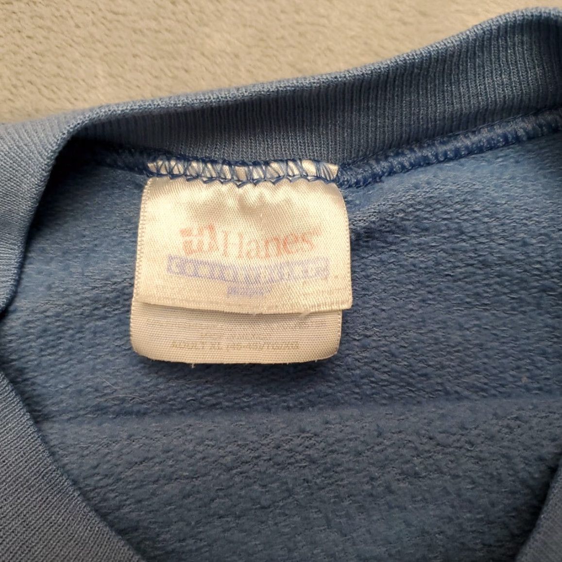 Hanes VTG Hanes Sweatshirt XL Blue Dog Long Sleeve Men Crew Neck Pullover Fleece Cotton Polyester Solid 2004 Cali DCC DCSAV Breeders Club Size US XL / EU 56 / 4 - 3 Thumbnail