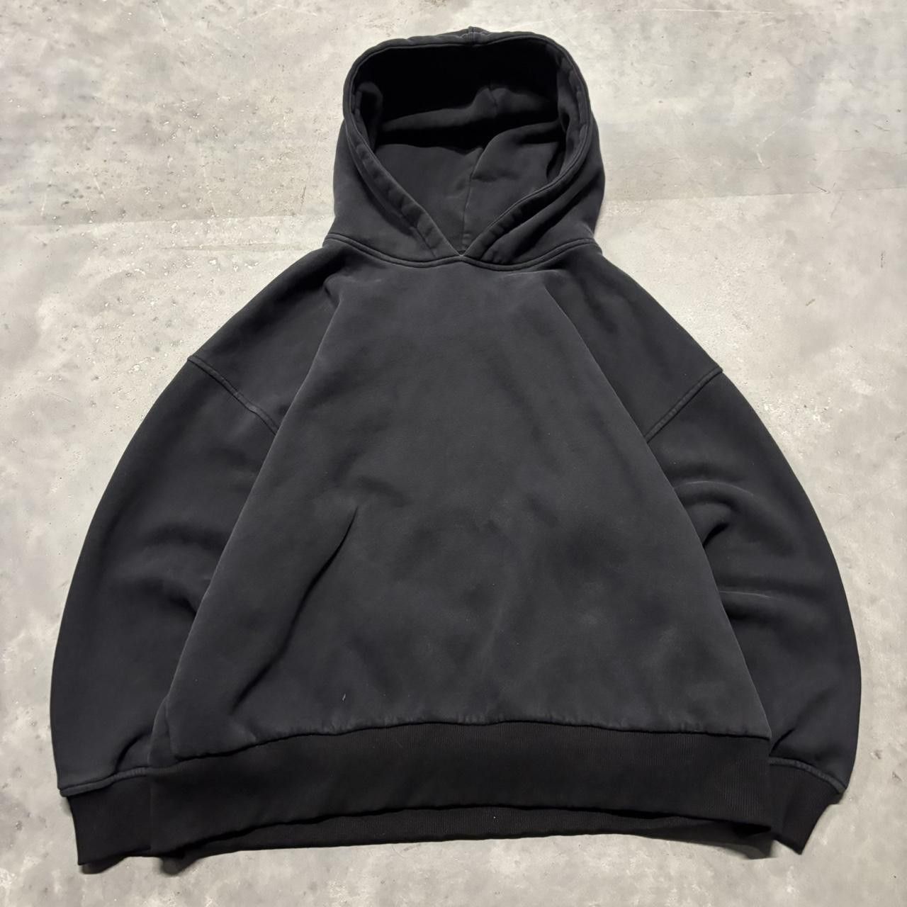 Japanese Brand × Vintage Crazy Vintage Y2K/2000s Black Blank Streetwear Boxy Essential Hoodie! Size US M / EU 48-50 / 2 - 1 Thumbnail
