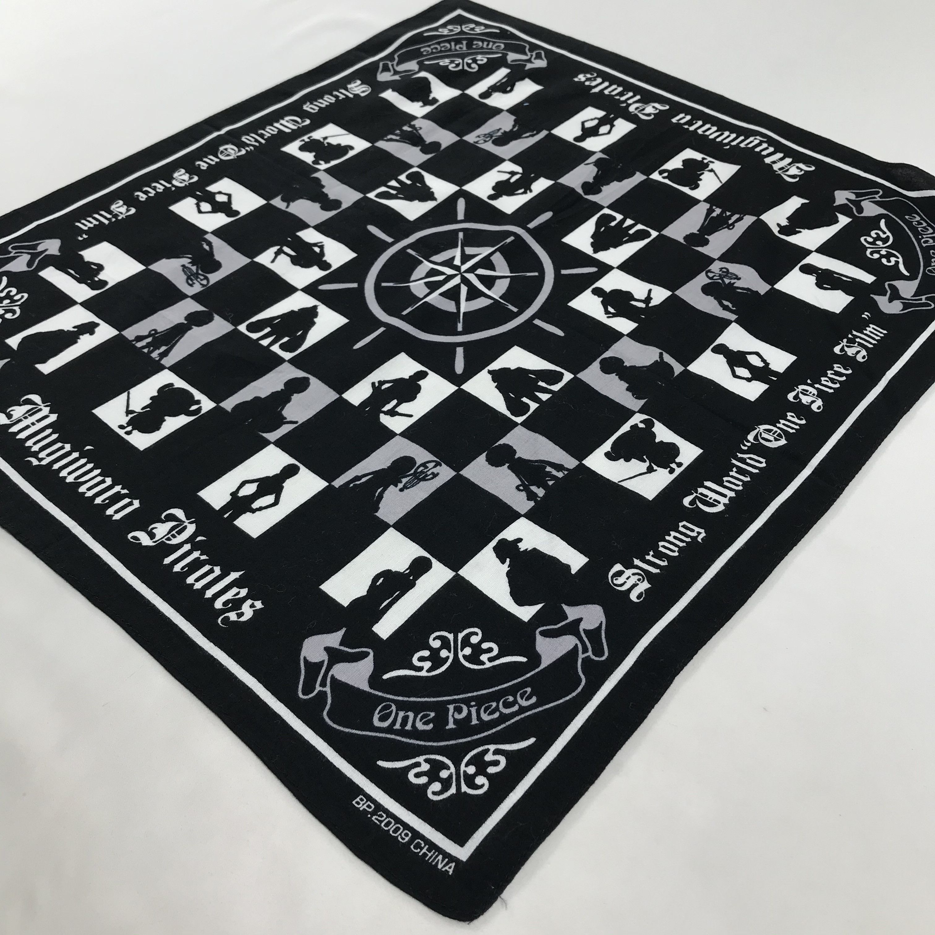 One Piece × Vintage One Piece Bandana / Handkerchief / Neckerchief - S1787 Size ONE SIZE - 2 Thumbnail
