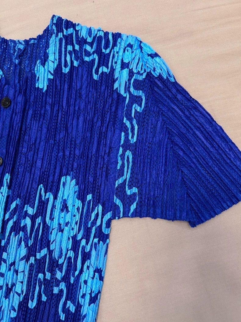 Issey Miyake issey miyake size:4 Embroidered netted cardigan Size XXS / US 00 / IT 34 - 2 Thumbnail