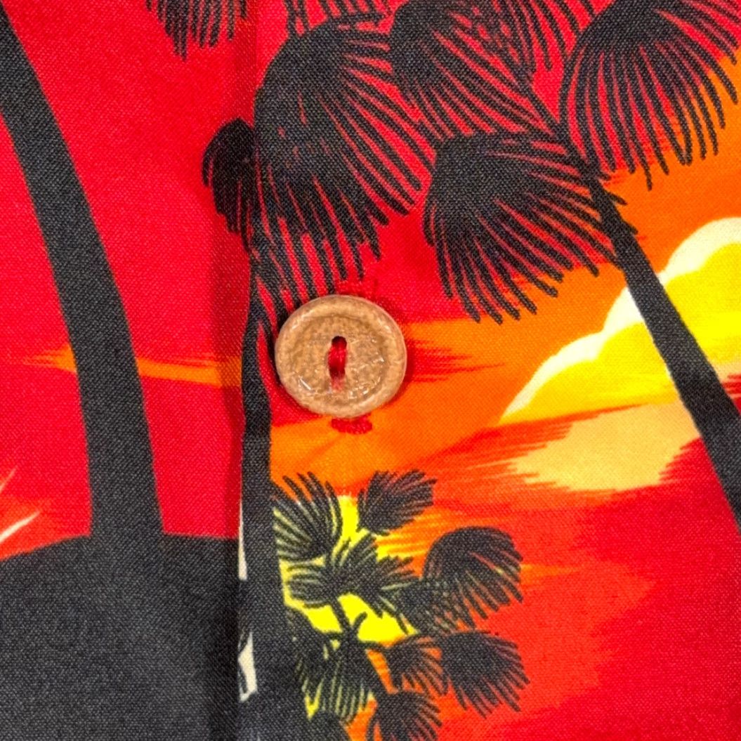 Vintage VINTAGE Islander Hawaiian Shirt Mens M Red Sunset 70s Polyester Button-Up Short Sleeve Beach Graphic Print Pockets USA Collar Shirt Size US M / EU 48-50 / 2 - 4 Thumbnail