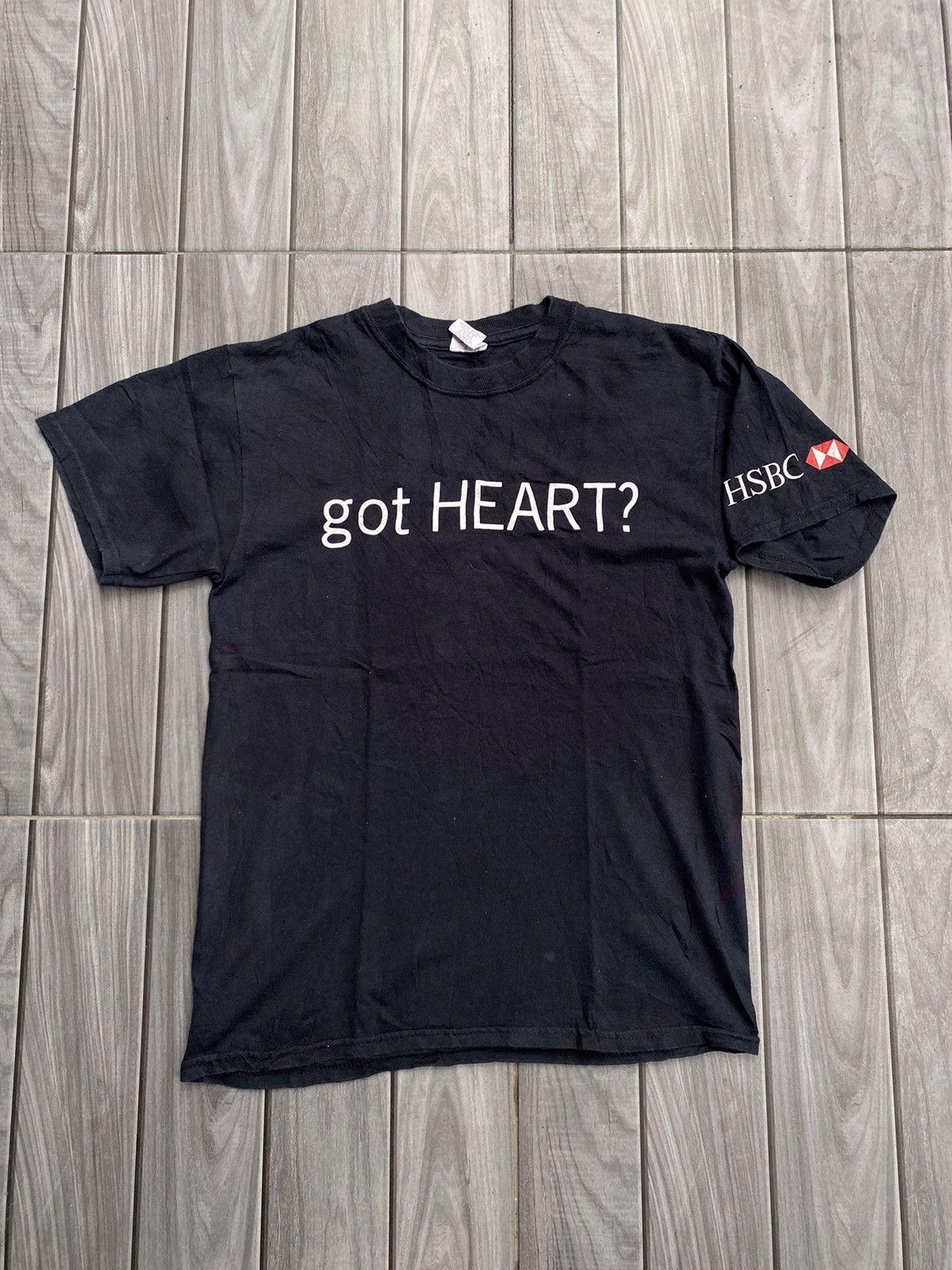 Jerzees × Vintage Vintage hsbc got heart ? Tee Size US S / EU 44-46 / 1 - 1 Thumbnail
