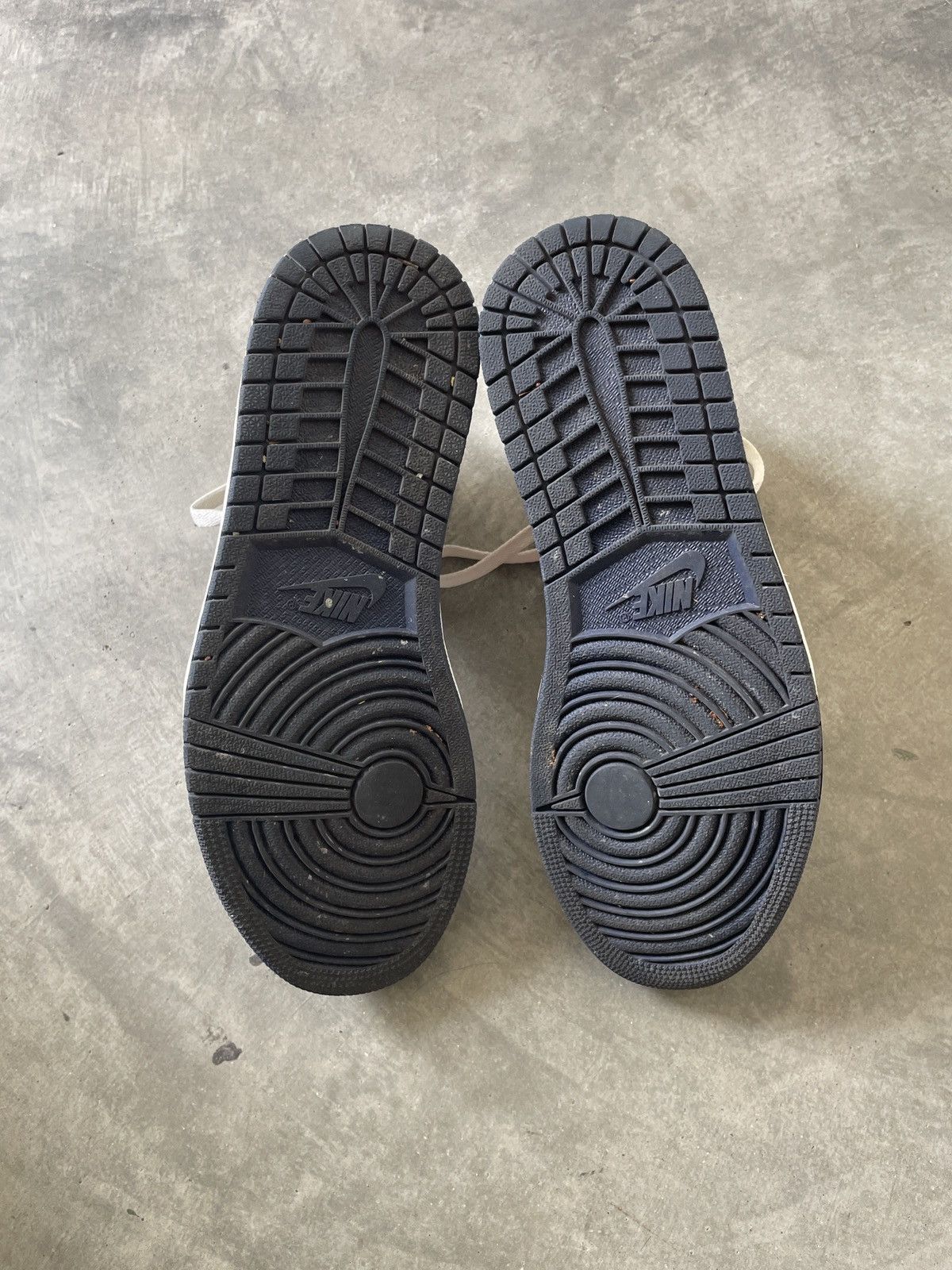 Jordan Brand Jordan 1 Retro Highs CO.JP Midnight Navy Size US 10 / EU 43 - 6 Thumbnail