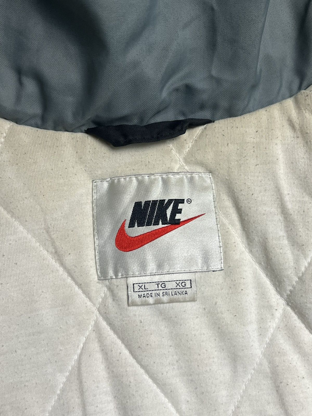 Nike Vintage Nike Puffer Jacket Big Logo 90s Very Rare Size US XL / EU 56 / 4 - 12 Thumbnail