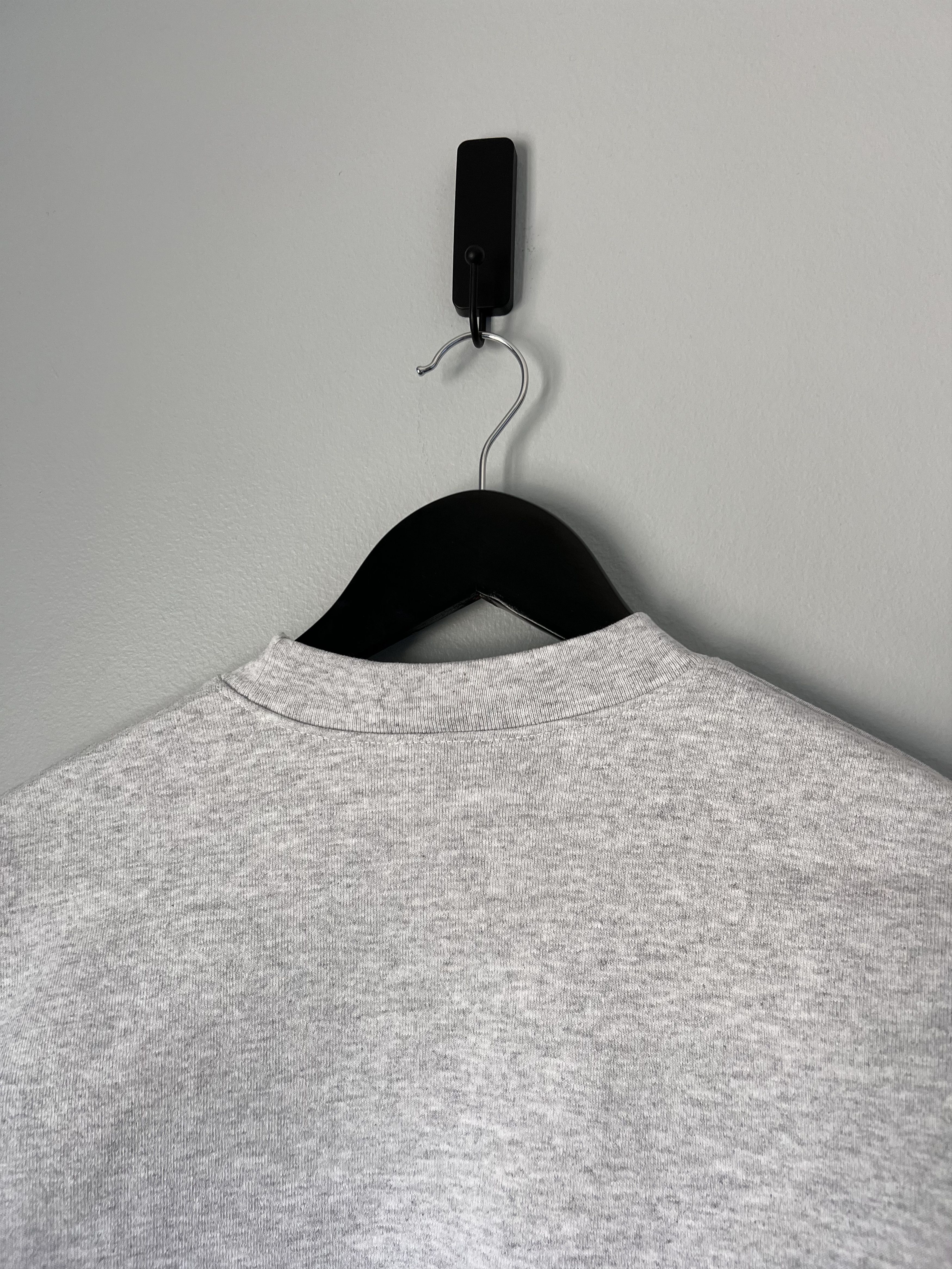 Online Ceramics Online Ceramics Texas Chain Saw Massacre Crewneck Sweatshirt Size US S / EU 44-46 / 1 - 5 Thumbnail