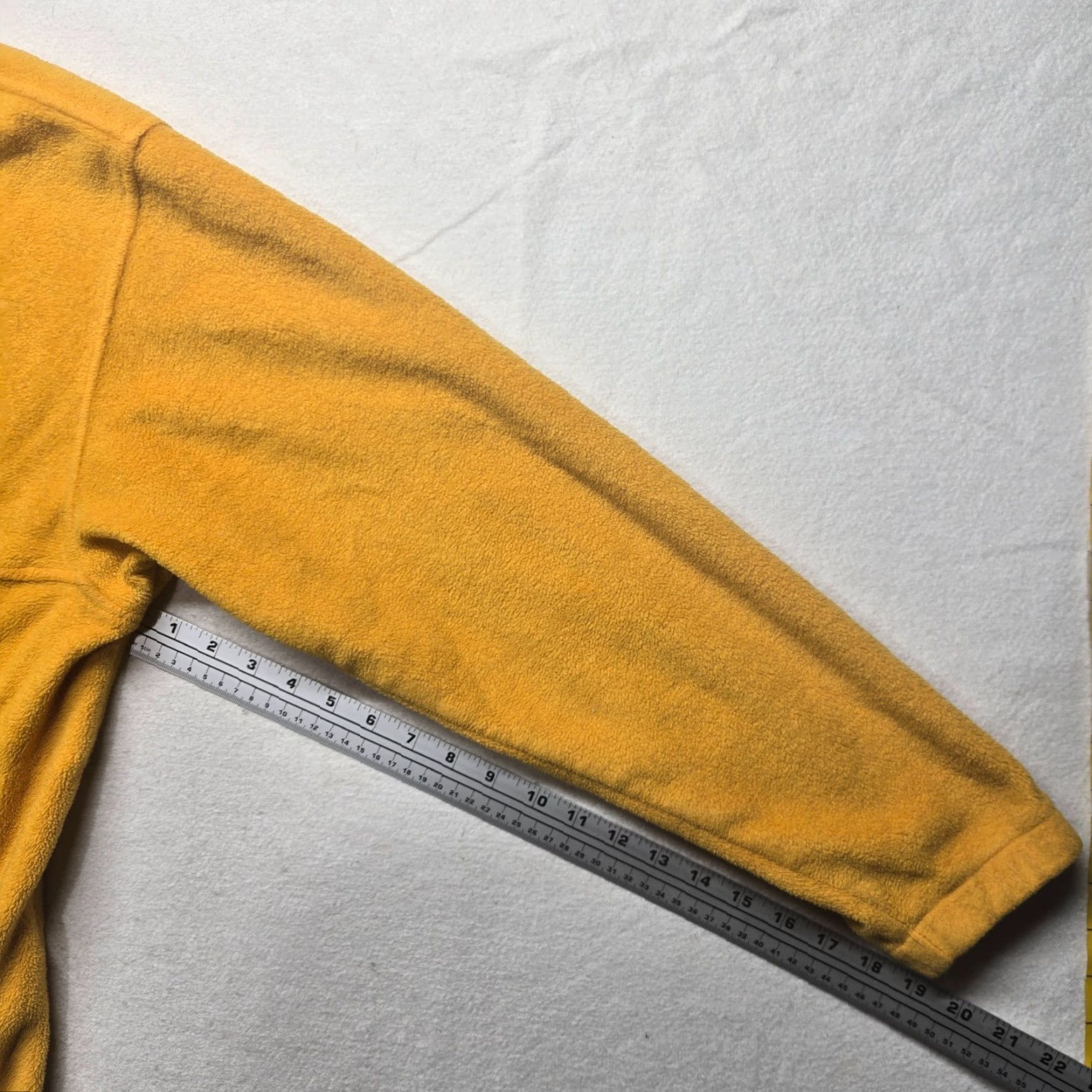 Vintage Columbia Sweater Shirt Adult 2XL Yellow Logo Crew Neck Thick Warm Casual Workwear Fall Winter 2XL Mens Sweater Columbia Size US XXL / EU 58 / 5 - 6 Thumbnail
