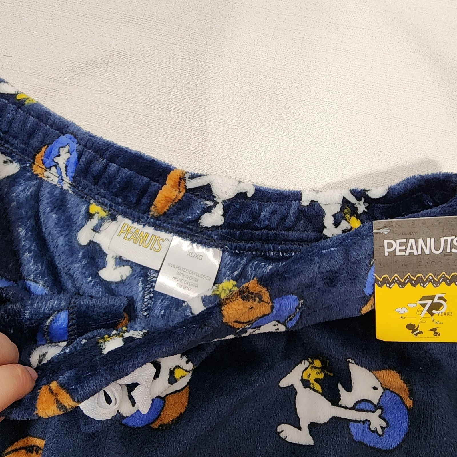 Other Snoopy and Woodstock playing football fleece pajama men Size US 36 / EU 52 - 3 Thumbnail