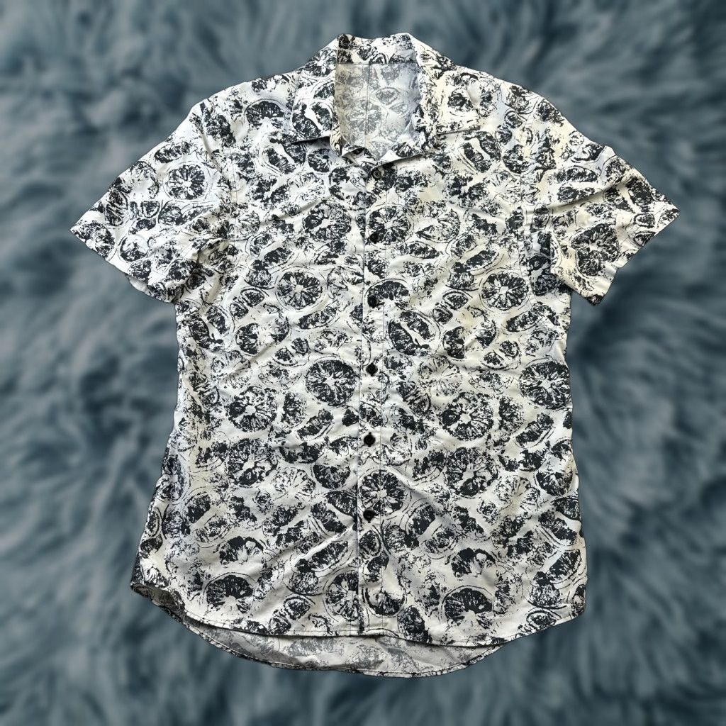 Lululemon Lululemon Shirt Mens Small Button-Up Short Sleeve Black Geometric Cotton Polyester Casual Business Mens Size US S / EU 44-46 / 1 - 1 Thumbnail