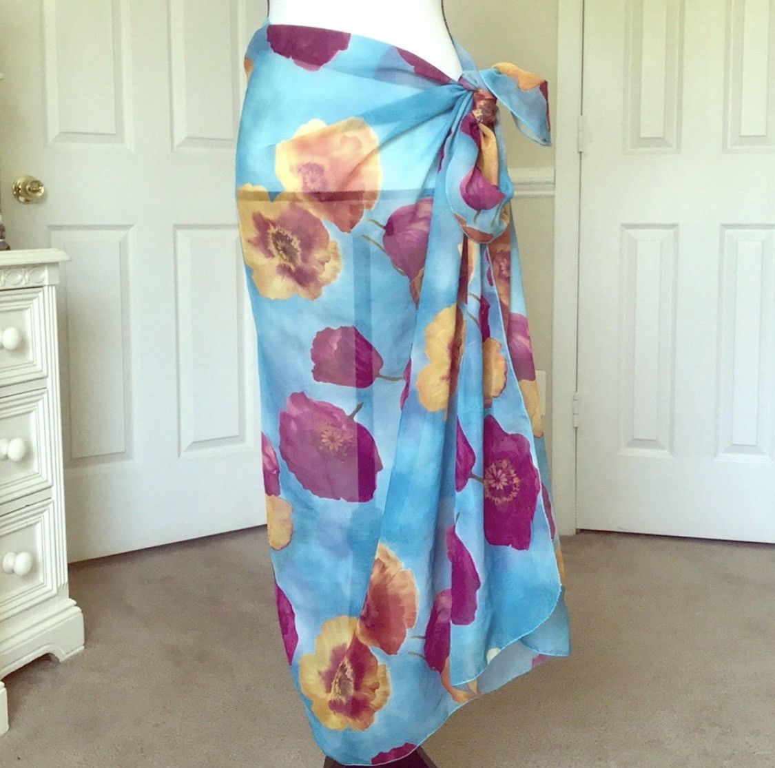 Other SHEER FLORAL BEACH COVER UP BIKINI WRAP SARONG Size ONE SIZE - 1 Thumbnail