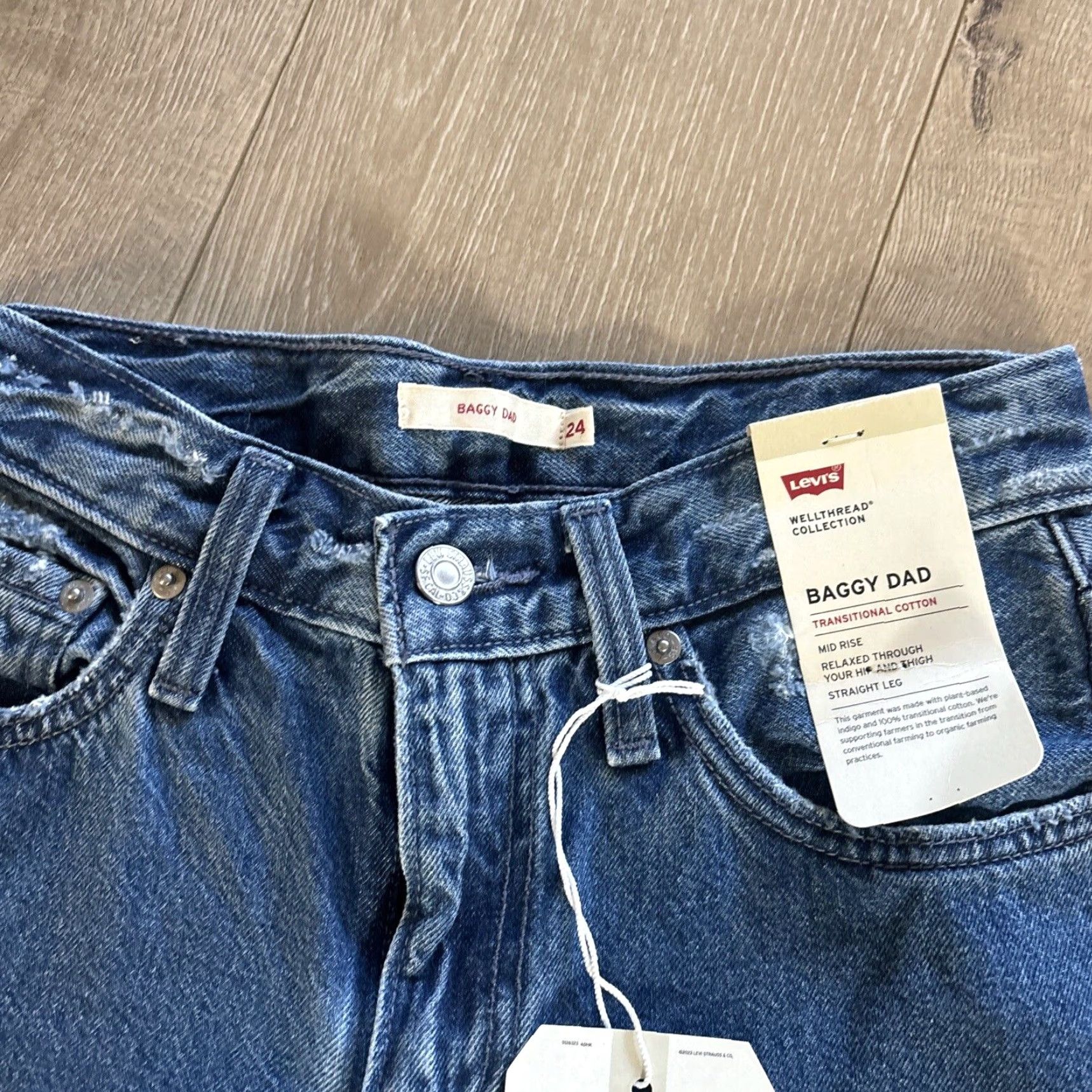 Levi's Levi's Women’s Baggy Dad Jeans Blue Denim Medium Wash Size 24 Size 26" / US 2 / IT 38 - 5 Thumbnail