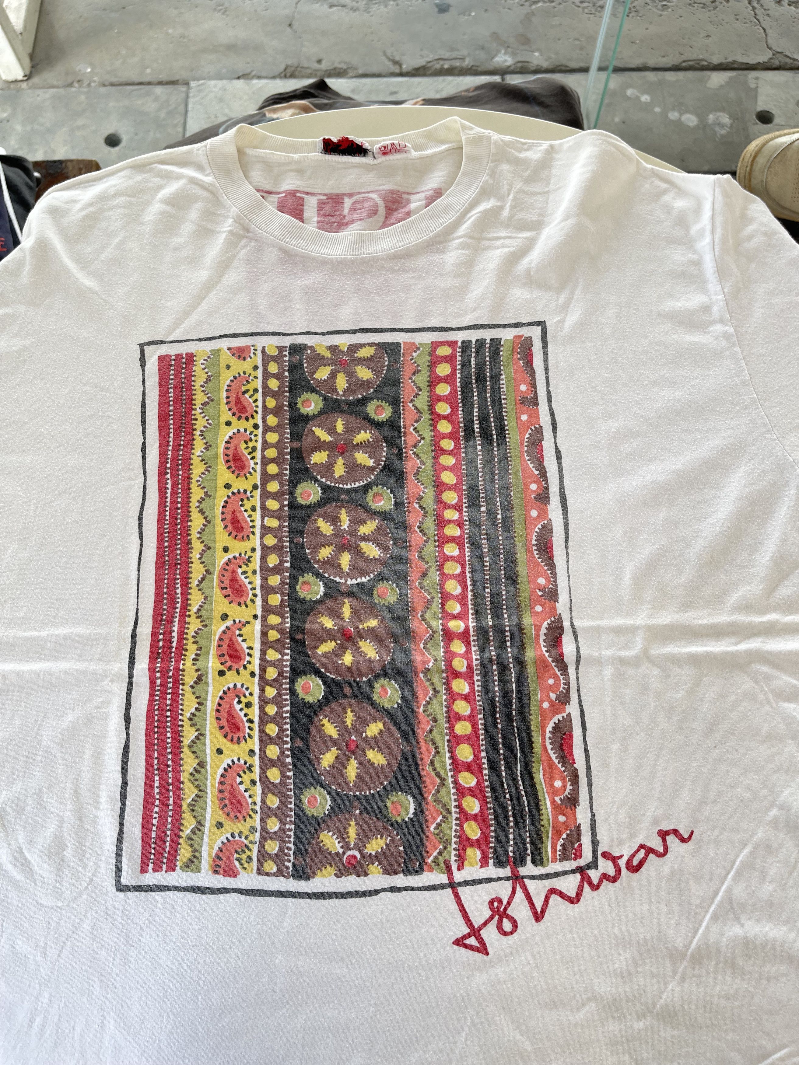 Vintage Vintage ISH WAR PRINTEMPS-ETE 1990 tee Size US XL / EU 56 / 4 - 2 Thumbnail