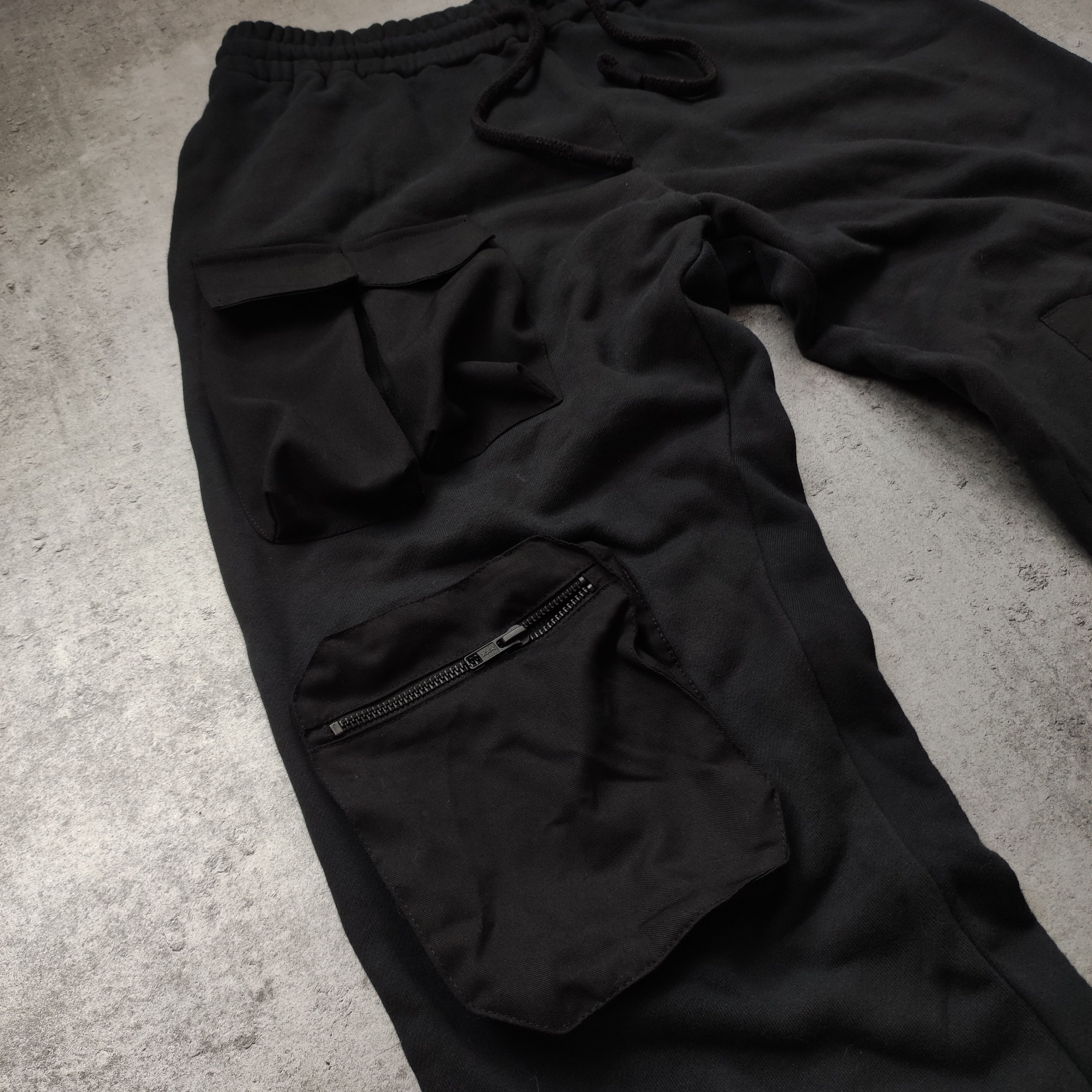 Japanese Brand Space Available Black Classic Multi Pocket Sweatpants Size US 32 / EU 48 - 5 Thumbnail