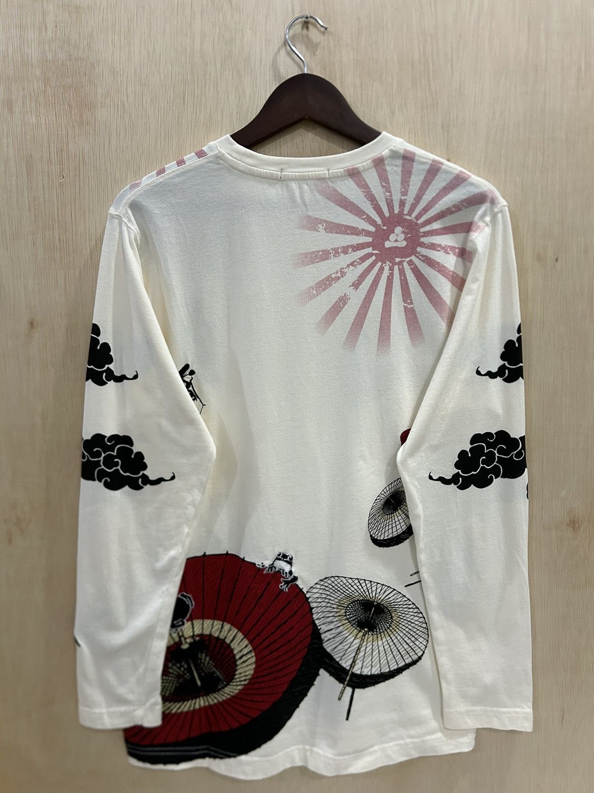 Japanese Brand Sanmaruichi Co Ltd Sukajan Embroidery Karakuri Style Tee Size US L / EU 52-54 / 3 - 2 Thumbnail