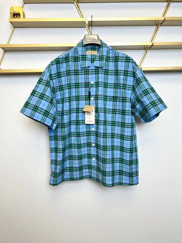 Burberry Burberry Summer Plaid Short-Sleeve Shirt Size US XL / EU 56 / 4 - 1 Thumbnail