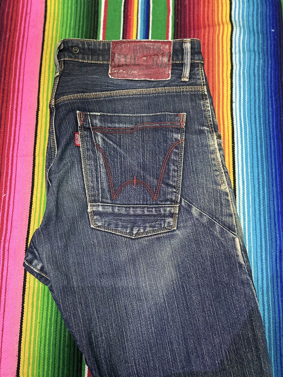 Edwin 💥 Edwin Twist Leg 💥Denim Edwin blue trip with flare design 💥 Size US 34 / EU 50 - 6 Thumbnail