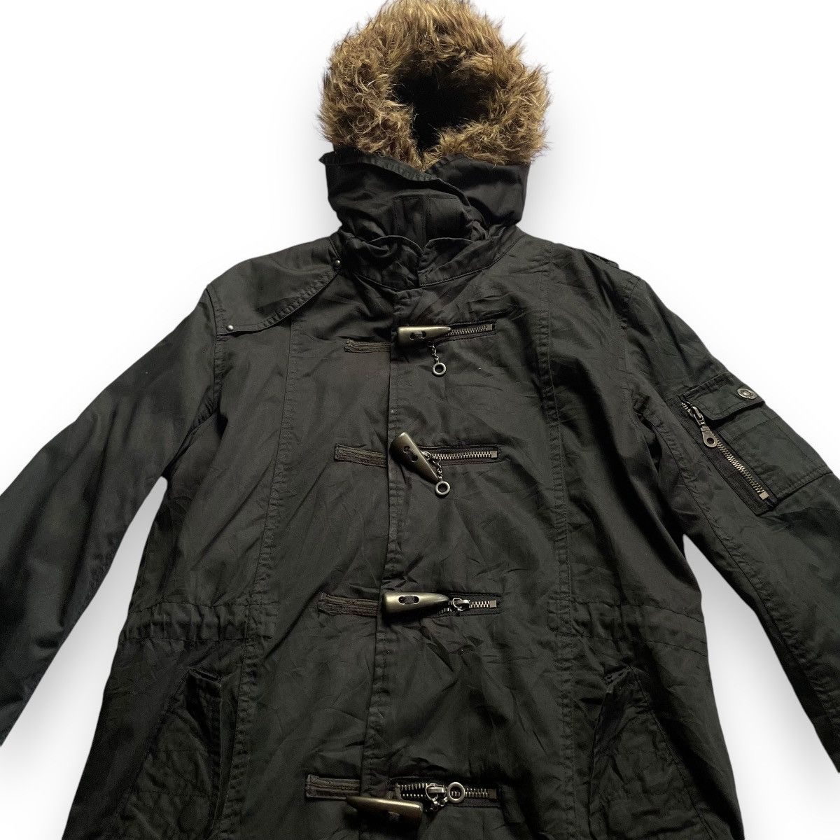 If Six Was Nine 🇯🇵 IN THE ATTIC PUNK GOTHIC FUR HOODIE DUFFLE PARKA JACKET Size US M / EU 48-50 / 2 - 5 Thumbnail