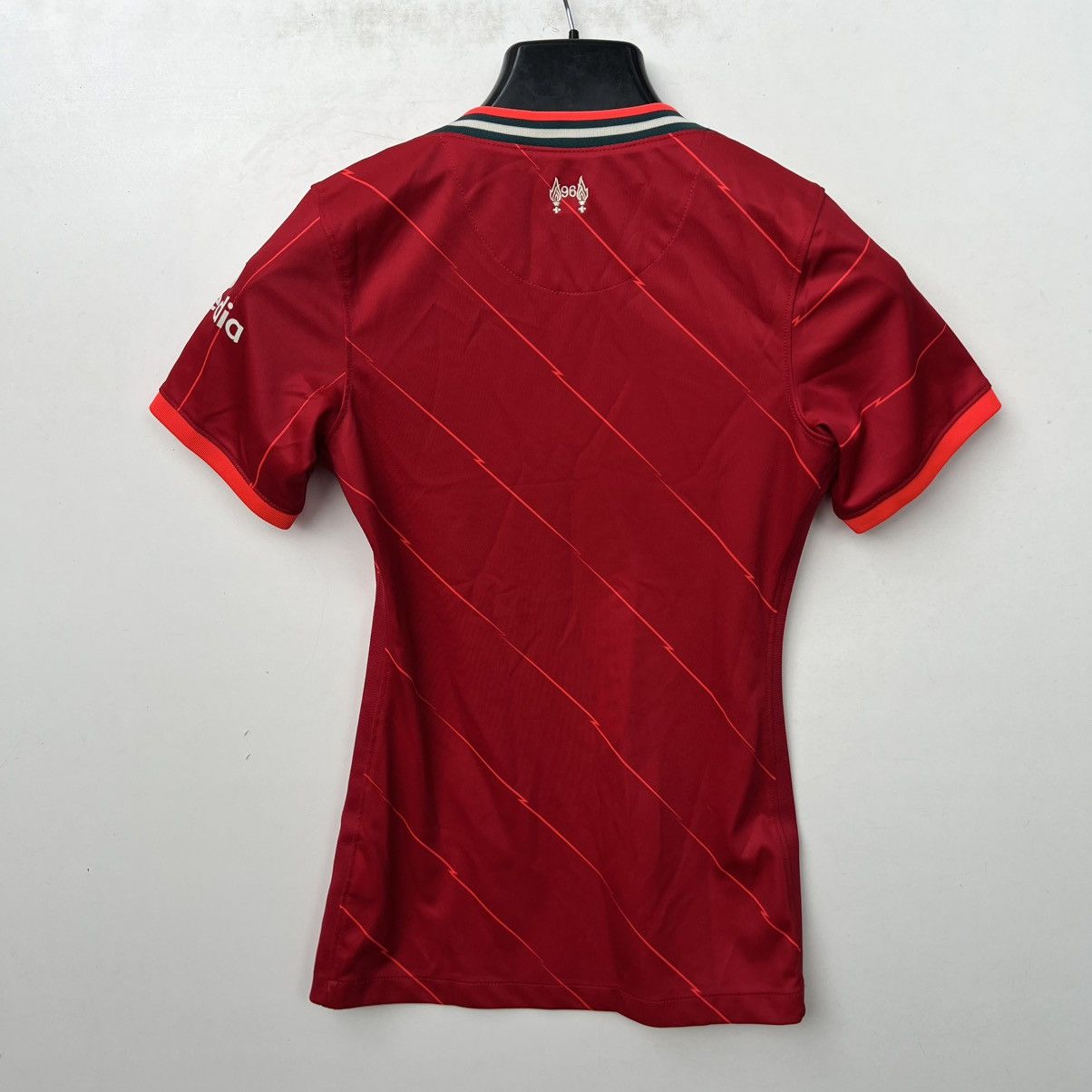Nike Nike Women's Liverpool FC 2020 2021 Home Soccer Jersey Size XS / US 0-2 / IT 36-38 - 8 Thumbnail