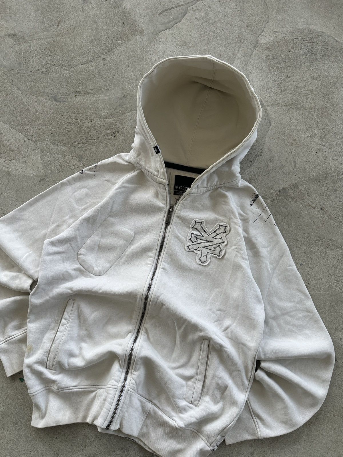 Zoo York Vintage Zoo York Big Back Print White Y2K Men’s Size S Size US S / EU 44-46 / 1 - 2 Thumbnail