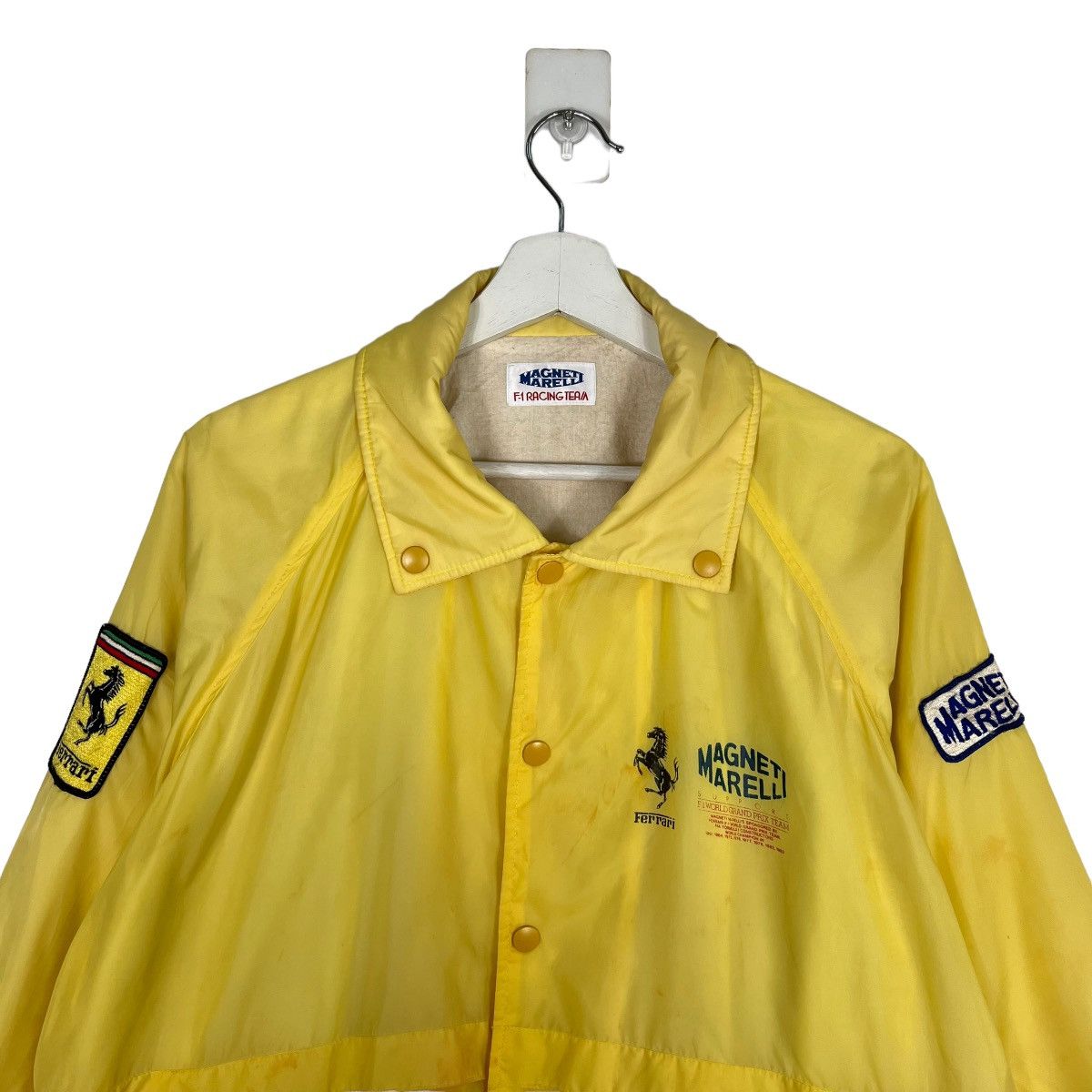Ferrari 💥 80s VINTAGE FERRARI MAGNETI MARELLI F-1 RACING TEAM Size US L / EU 52-54 / 3 - 4 Thumbnail