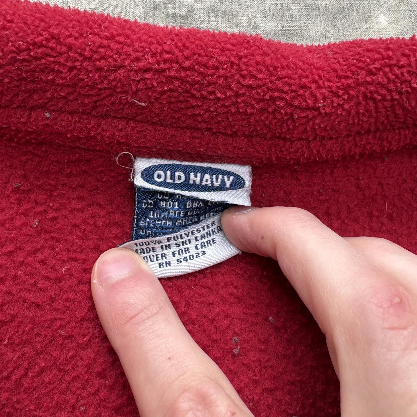 Old Navy Vintage Y2K Red Old Navy Fleece 1/4 Zip Grunge Sweatshirt Size US XL / EU 56 / 4 - 3 Thumbnail