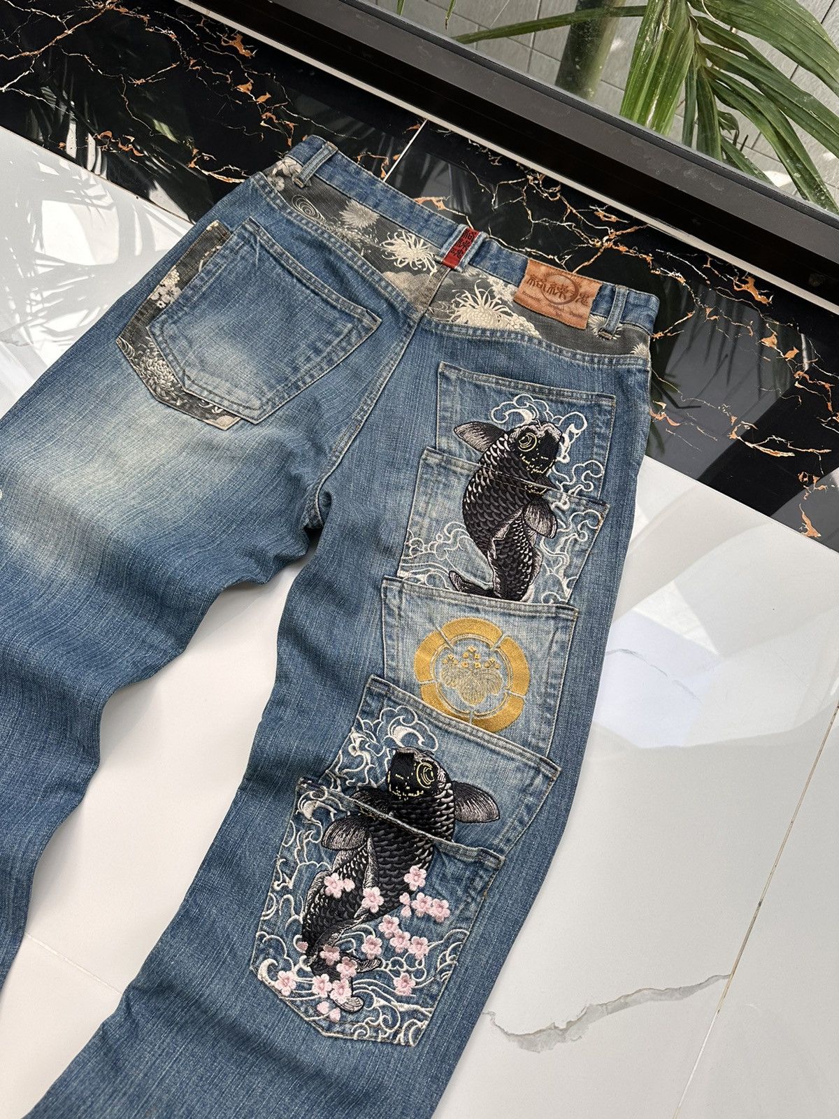 Japanese Brand × KARA × Vintage KARA KURI VINTAGE Y2K KOI FISH MULTI POCKET JEANS Size US 32 / EU 48 - 6 Thumbnail